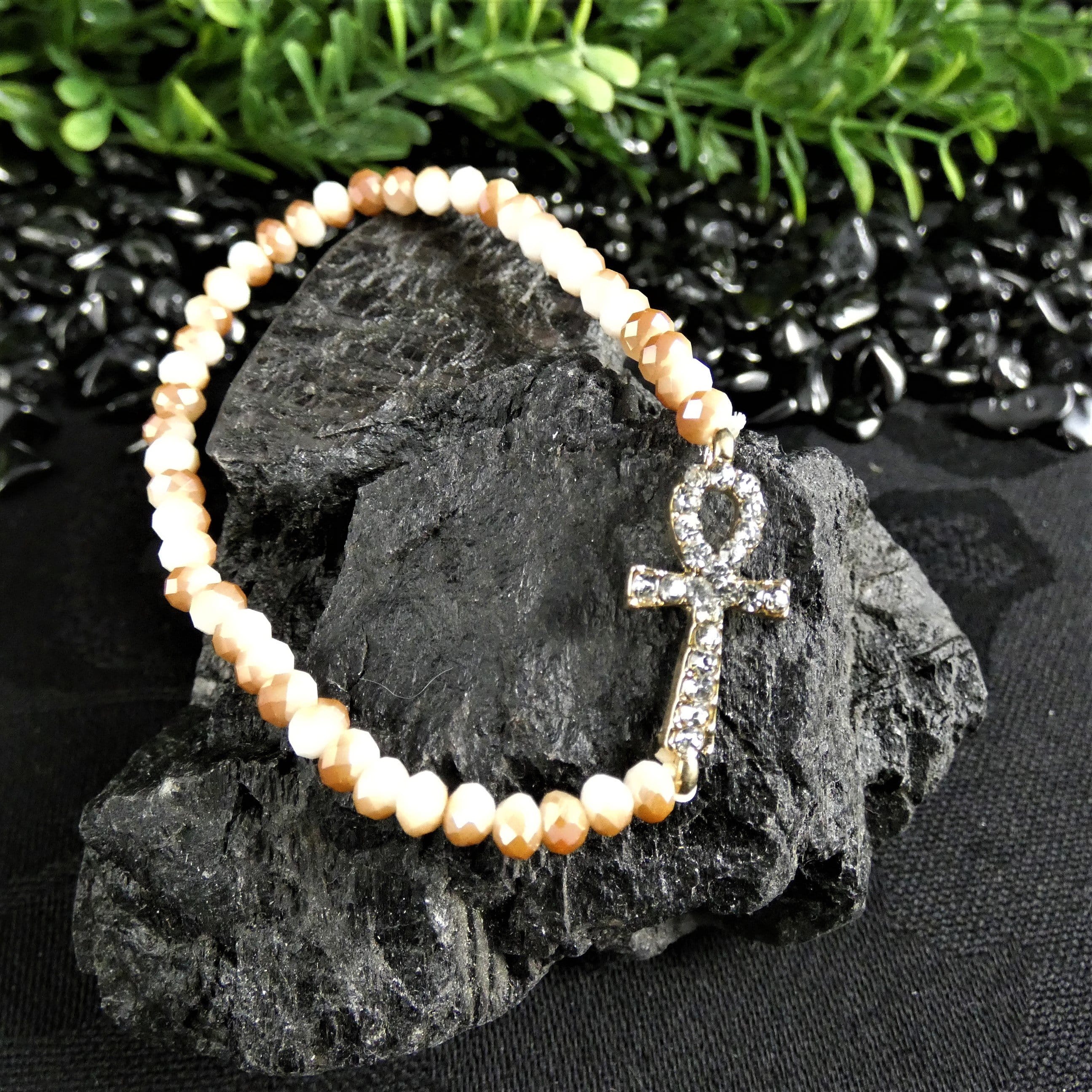 Ankh Crystal Bracelet for Women - Egyptian Cross Pendant Healing Stone Jewelry - Spiritual Protection & Positive Energy - Perfect for Meditation, Yoga & Gift Giving