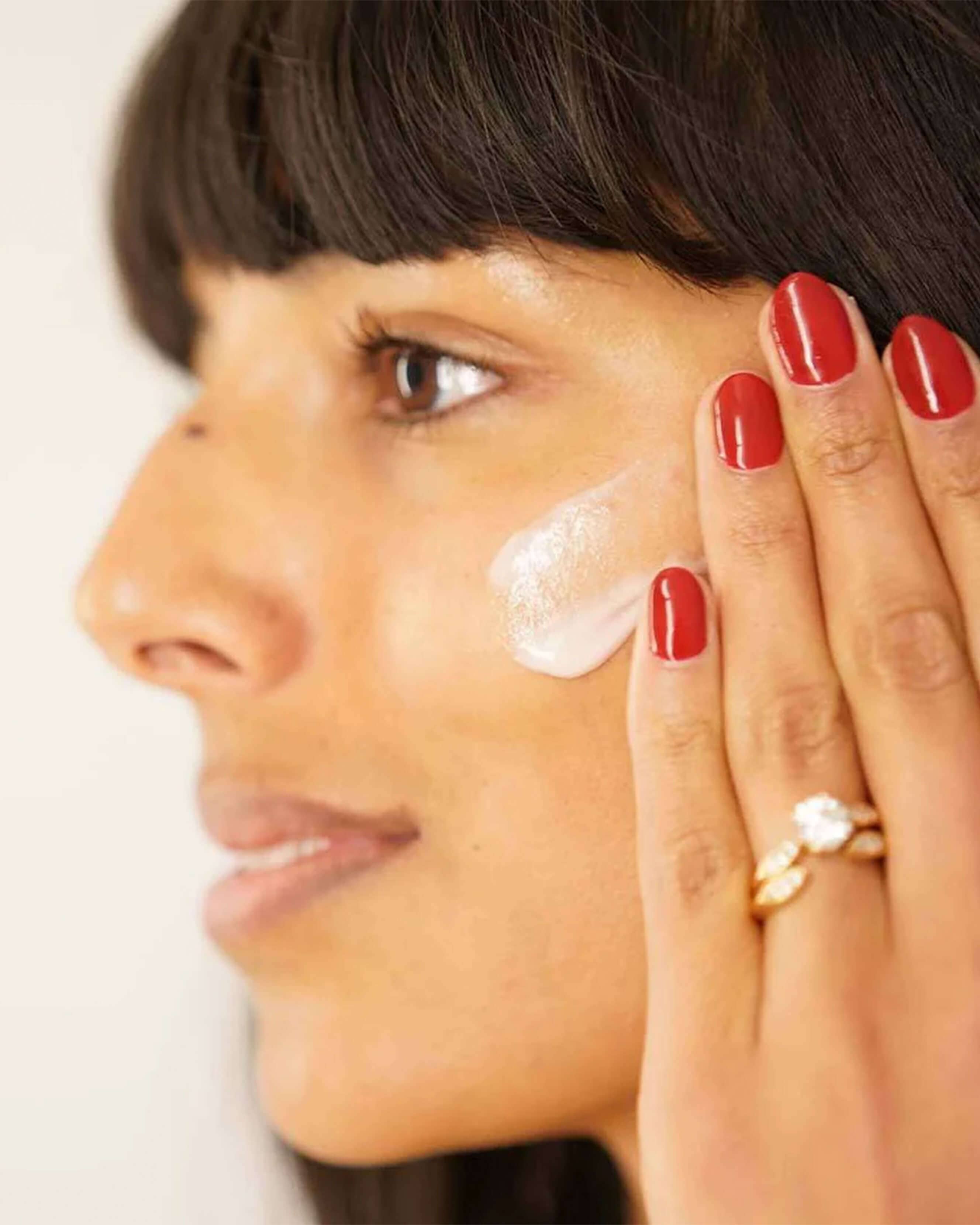 Best Resurfacing Serum for Glowing Skin - Anti-Aging & Brightening Face Treatment - Perfect for Night Routine & Skincare Regimen
