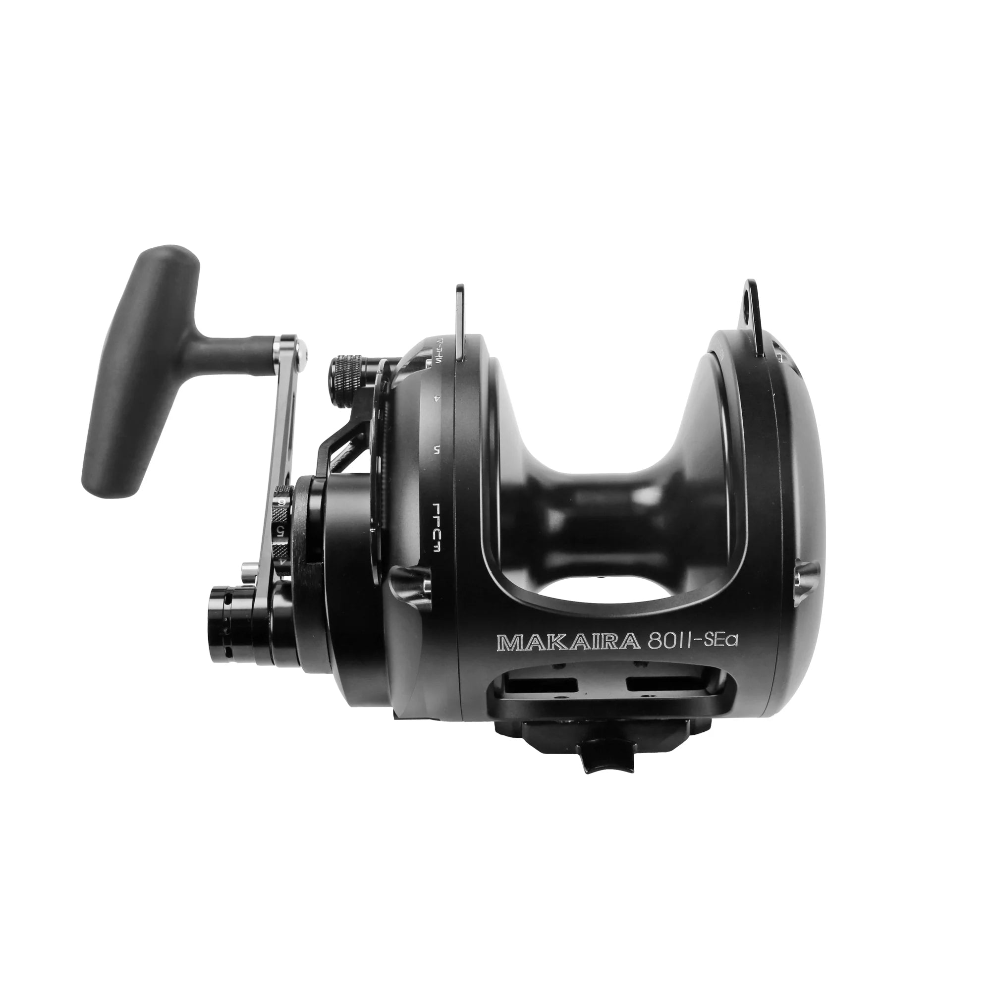 Okuma Makaira LBS Land Based Shark Fishing Reels - Heavy Duty Saltwater Spinning Reel for Big Game Fishing - Perfect for Shoreline, Pier, and Beach Shark Angling