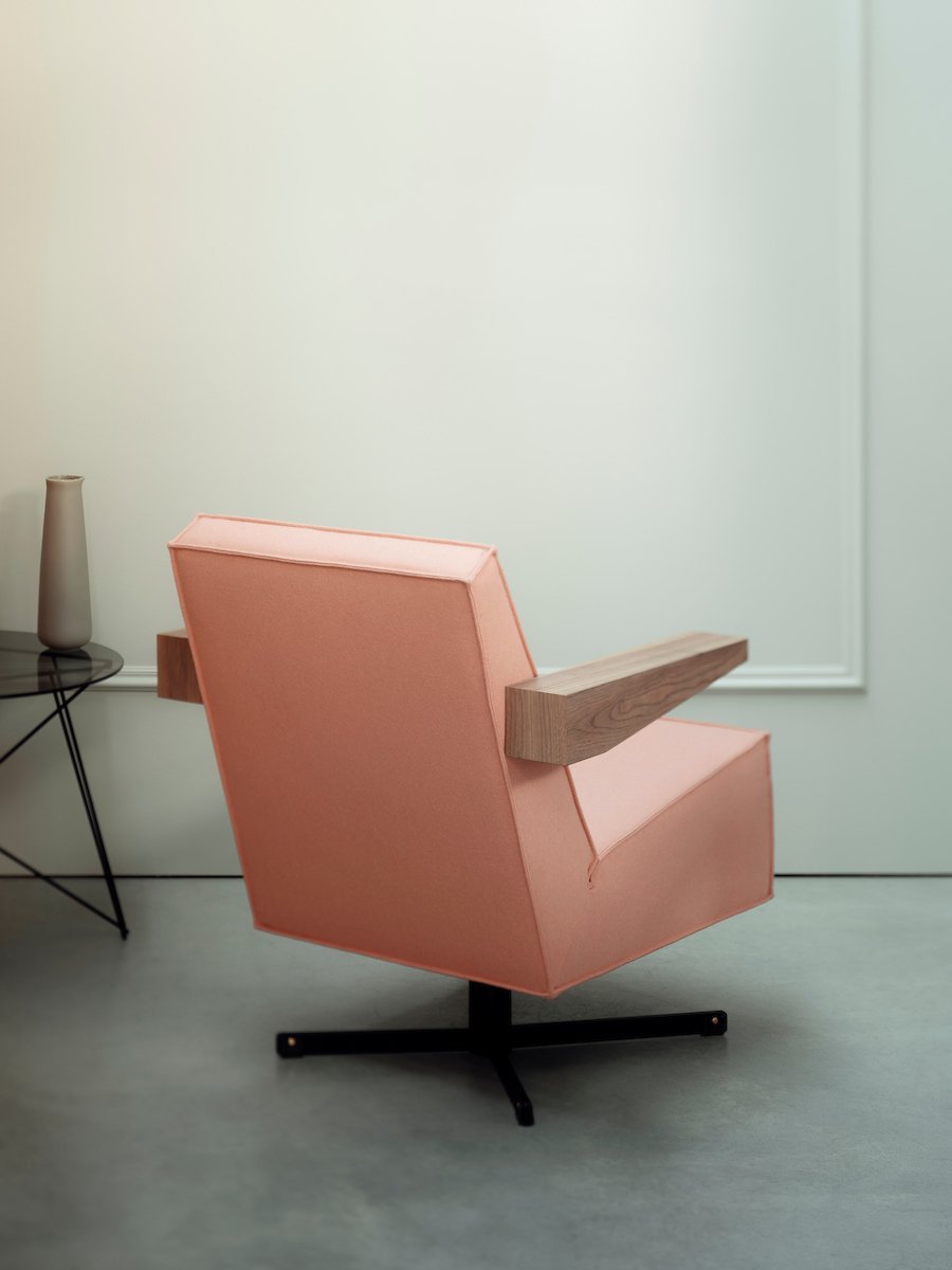 Gerrit Rietveld Press Room Chair by Spectrum - Mid-Century Modern Design for Office, Living Room & Workspace
