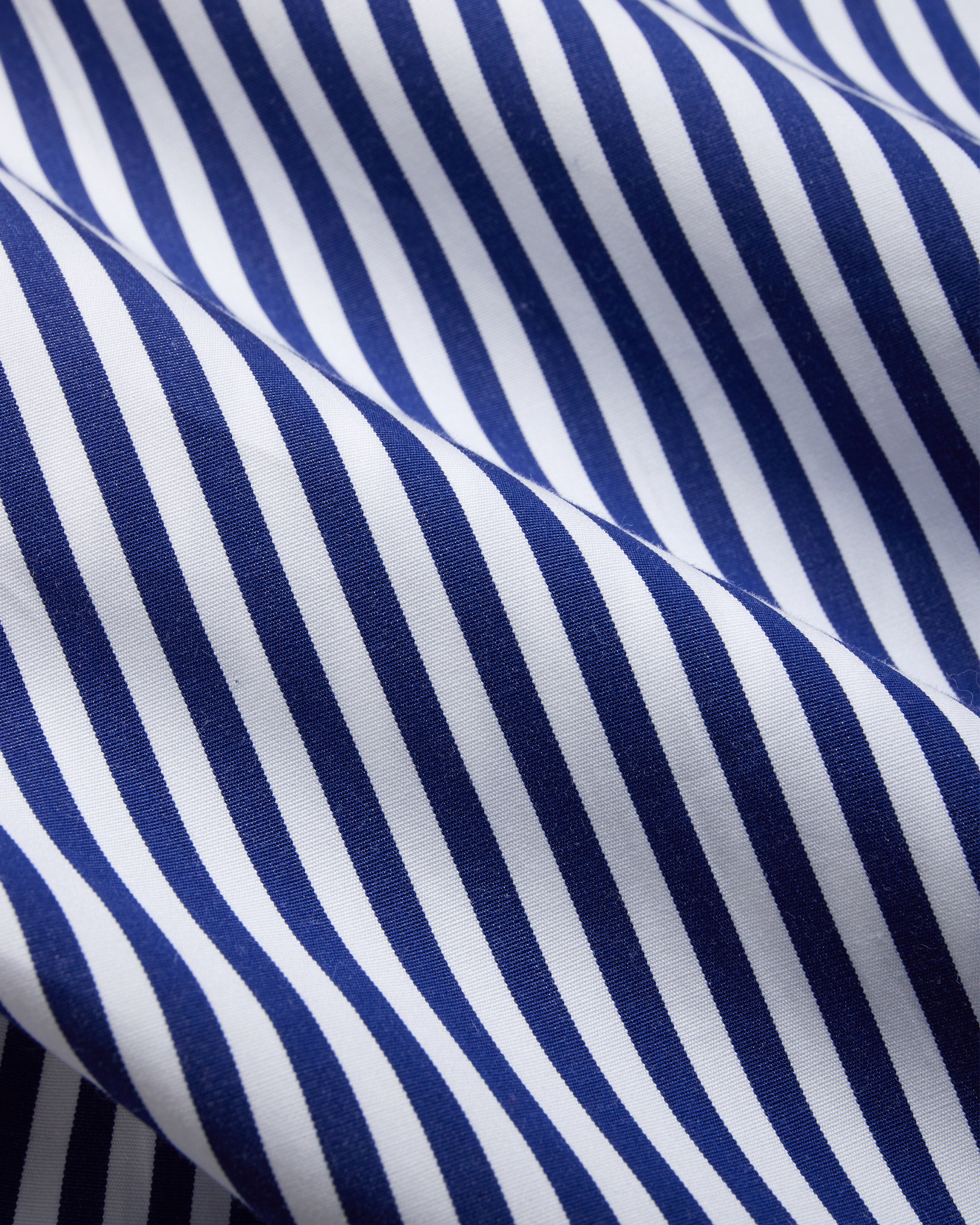Stylish Long Sleeve Bold Stripe Shirt for Men & Women | Trendy Casual & Office Wear | Perfect for Business, Dating & Everyday Outfits