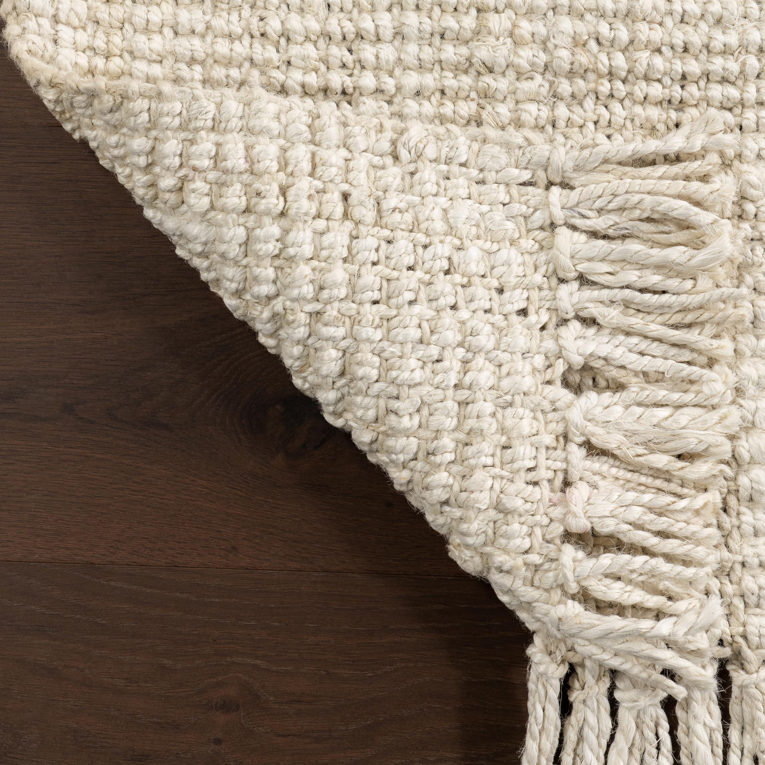 nuLOOM 6'x6' Square Daniela Jute Tassel Handwoven Area Rug - Off White Farmhouse Chunky Weave Natural Fiber Rug for Bedroom, Living Room, Dining Room, Office, Hallway & Entryway | Boho Home Decor, Cozy Floor Covering