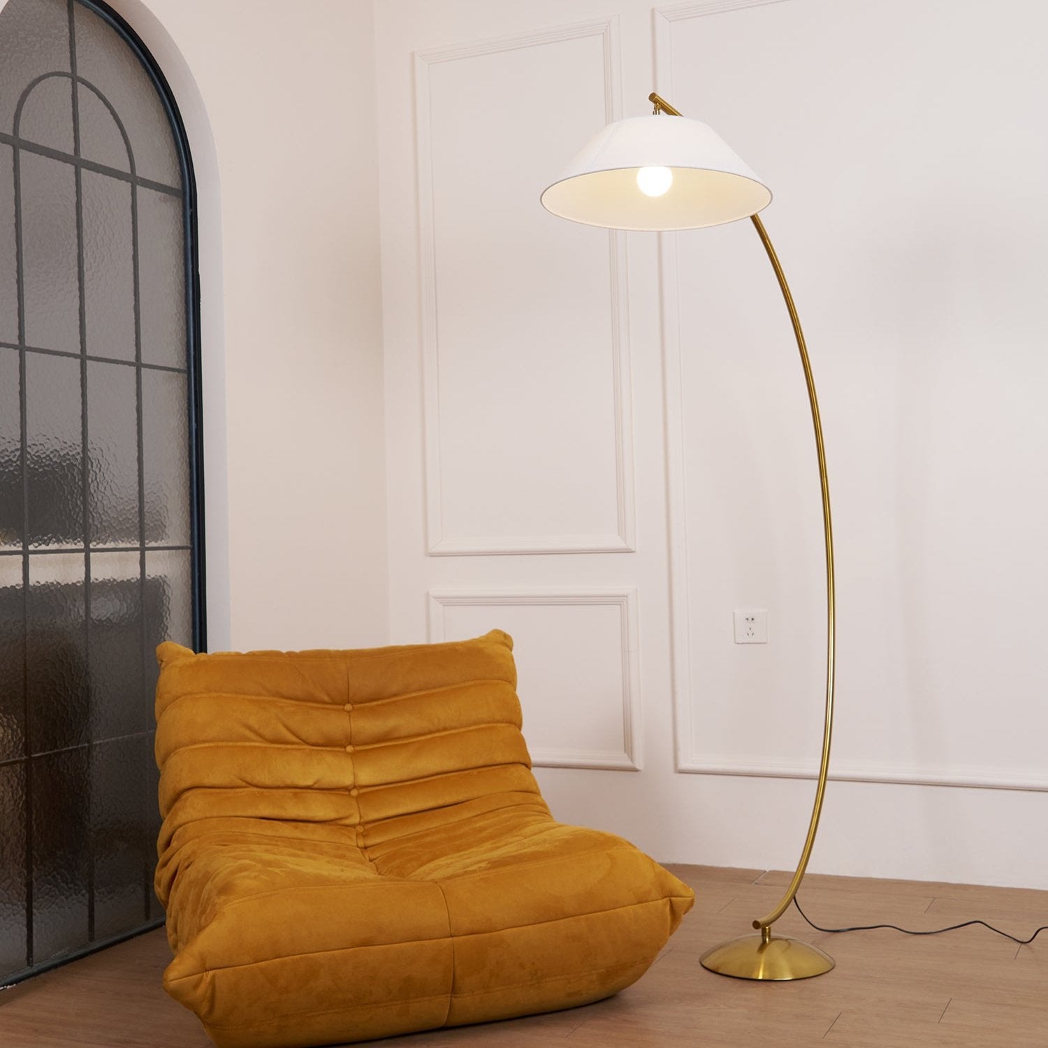 Modern Circo LED Floor Lamp with Adjustable Brightness - Perfect for Living Room, Bedroom & Office Reading Light