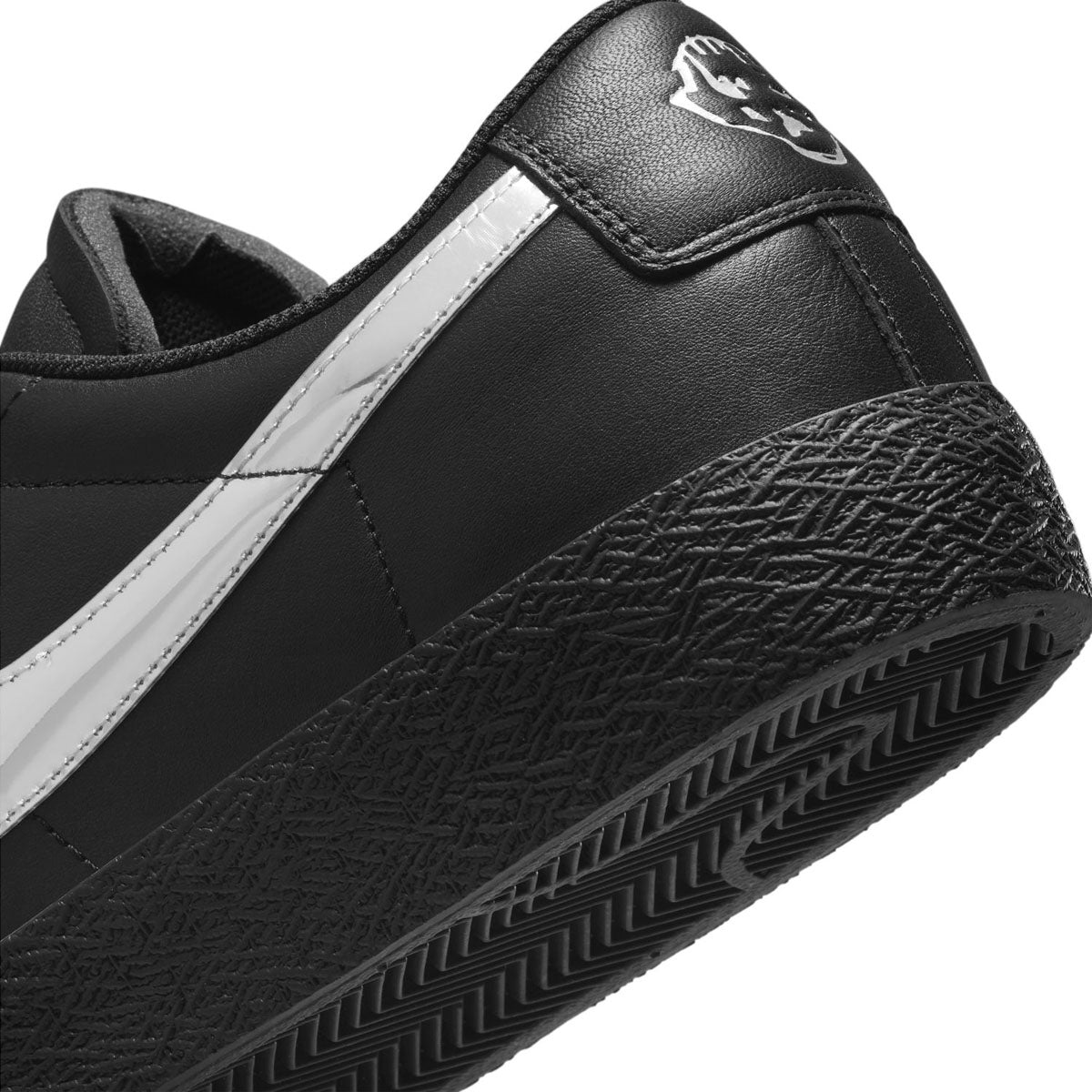 Dancer Skateboards SB Zoom Blazer Low Sneakers - Black Metallic Silver Colorway | Men's Skate Shoes for Street Style & Urban Fashion