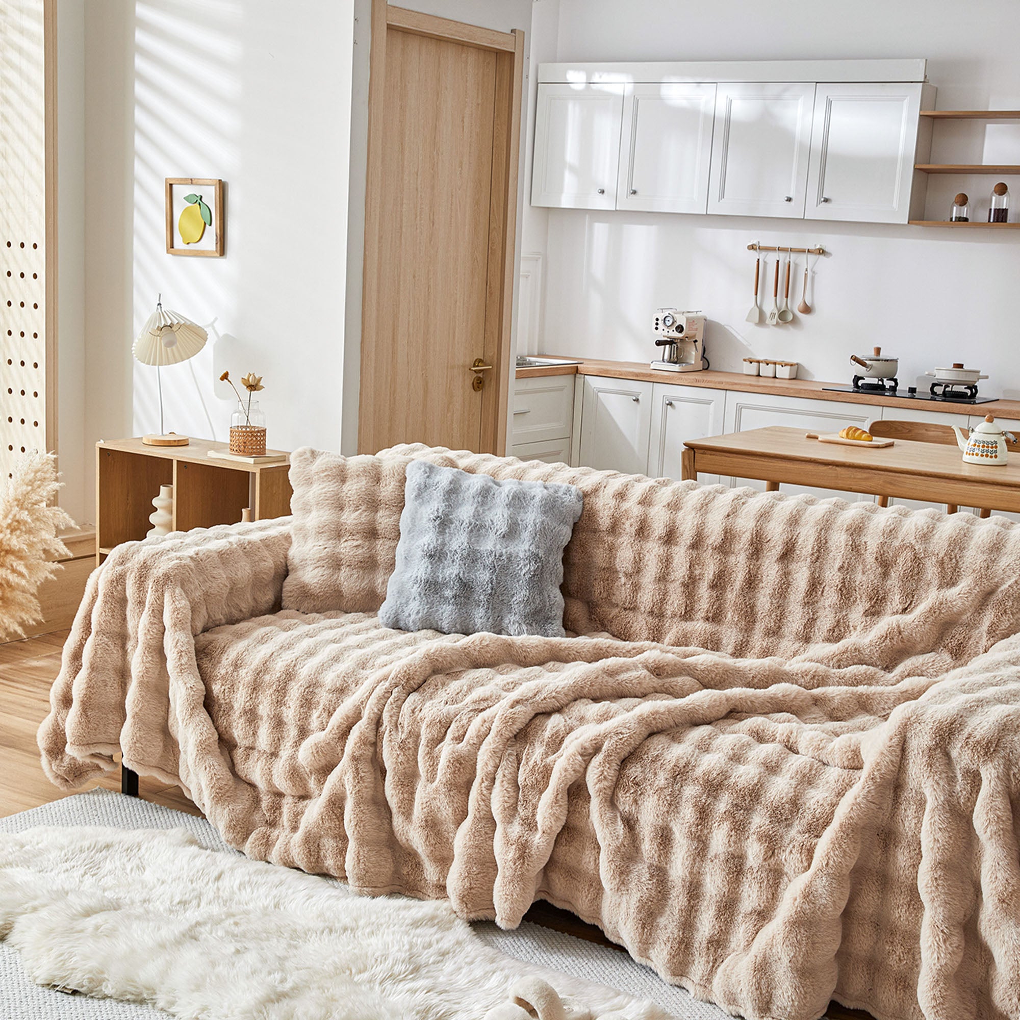 Luxury Faux Fur Sofa Cover - Soft & Cozy Couch Protector for Living Room, Bedroom - Perfect for Winter, Home Decor, Pet-Friendly Furniture Protector