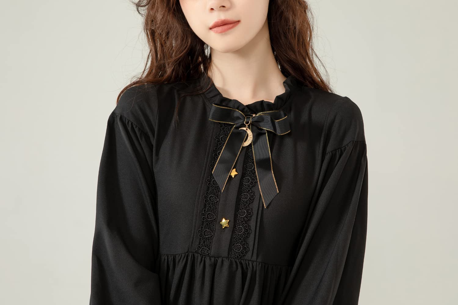 Japanese Gothic Lolita Dress for Teen Girls - Black Long Sleeve for Cosplay