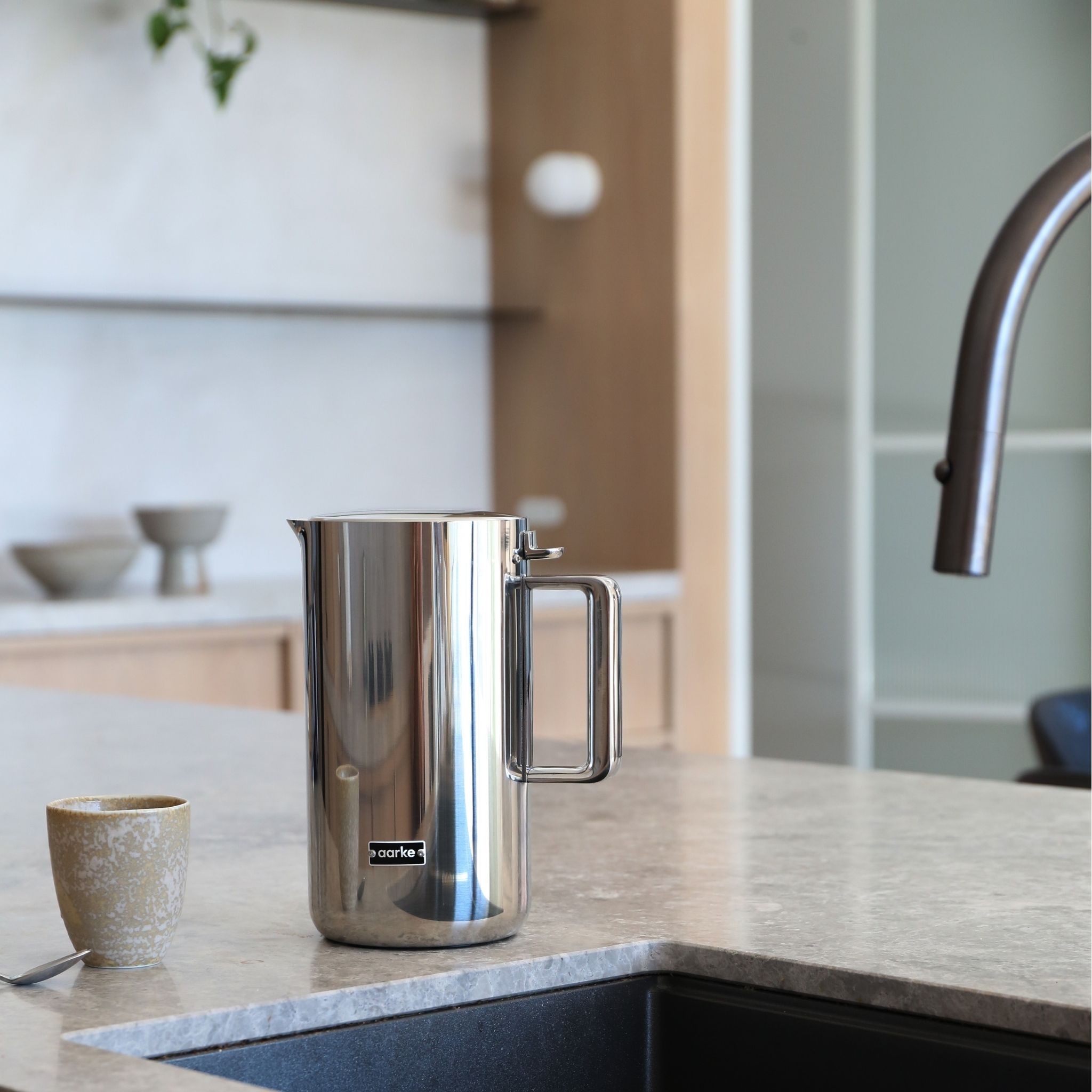 Premium AARKE Stainless Steel Electric Kettle - Fast Boiling & Auto Shut-Off - Perfect for Home, Office & Tea/Coffee Lovers - BPA Free & Energy Efficient