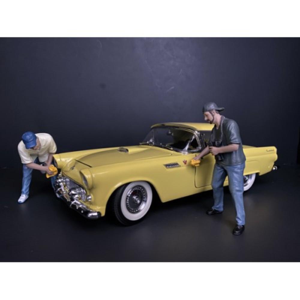1/18 Scale Diecast Car Model Figurine Set - 8 Piece Weekend Car Show Collection for Display & Diorama Scenes