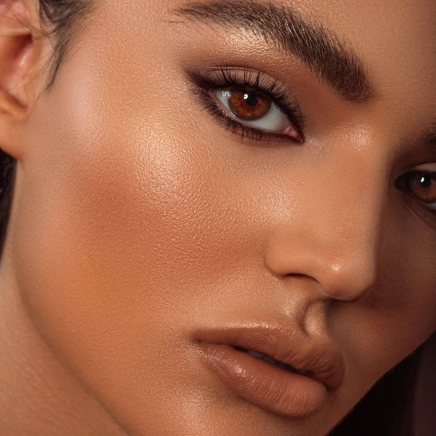 Mini Bronze & Glow - Natural Self-Tanning Lotion for a Sun-Kissed Glow | Perfect for Face & Body | At-Home Tanning & Pre-Vacation Prep