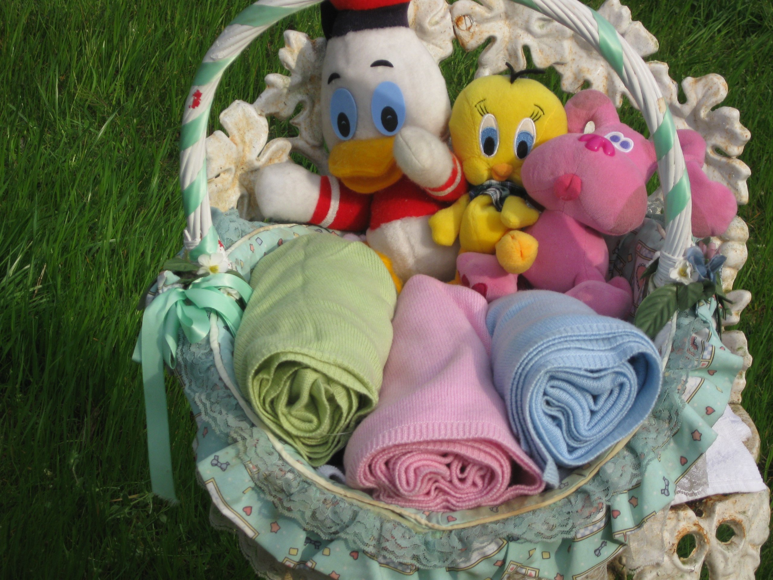 Soft Cashmere Baby Blanket - Receiving & Swaddle Blanket for Newborns - Cozy Fuzzy Throw for Nursery, Stroller & Travel (Baby Pink)