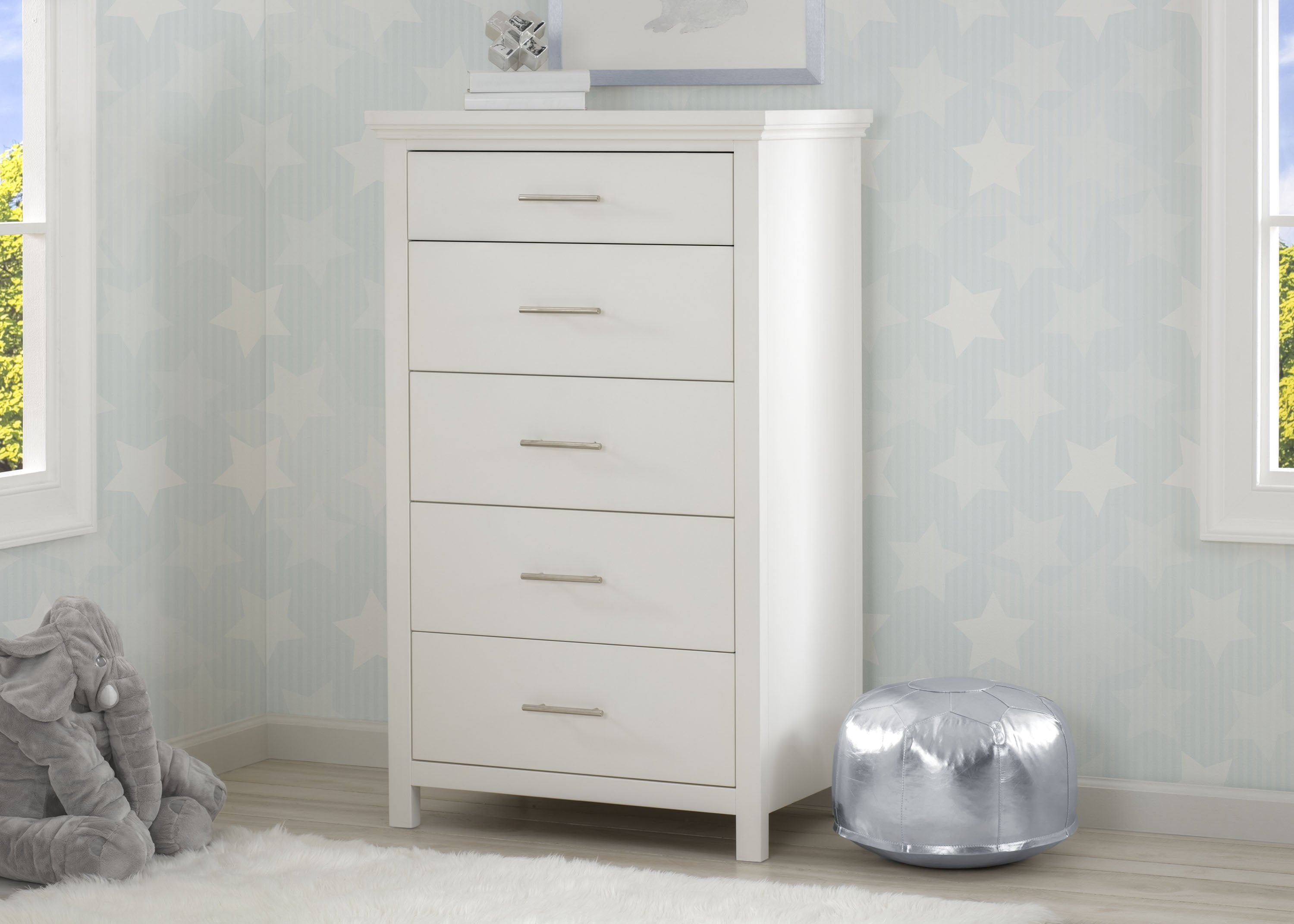 Avery 5-Drawer Wooden Dresser for Bedroom Storage - Organize Clothes, Bedding & Accessories in Style
