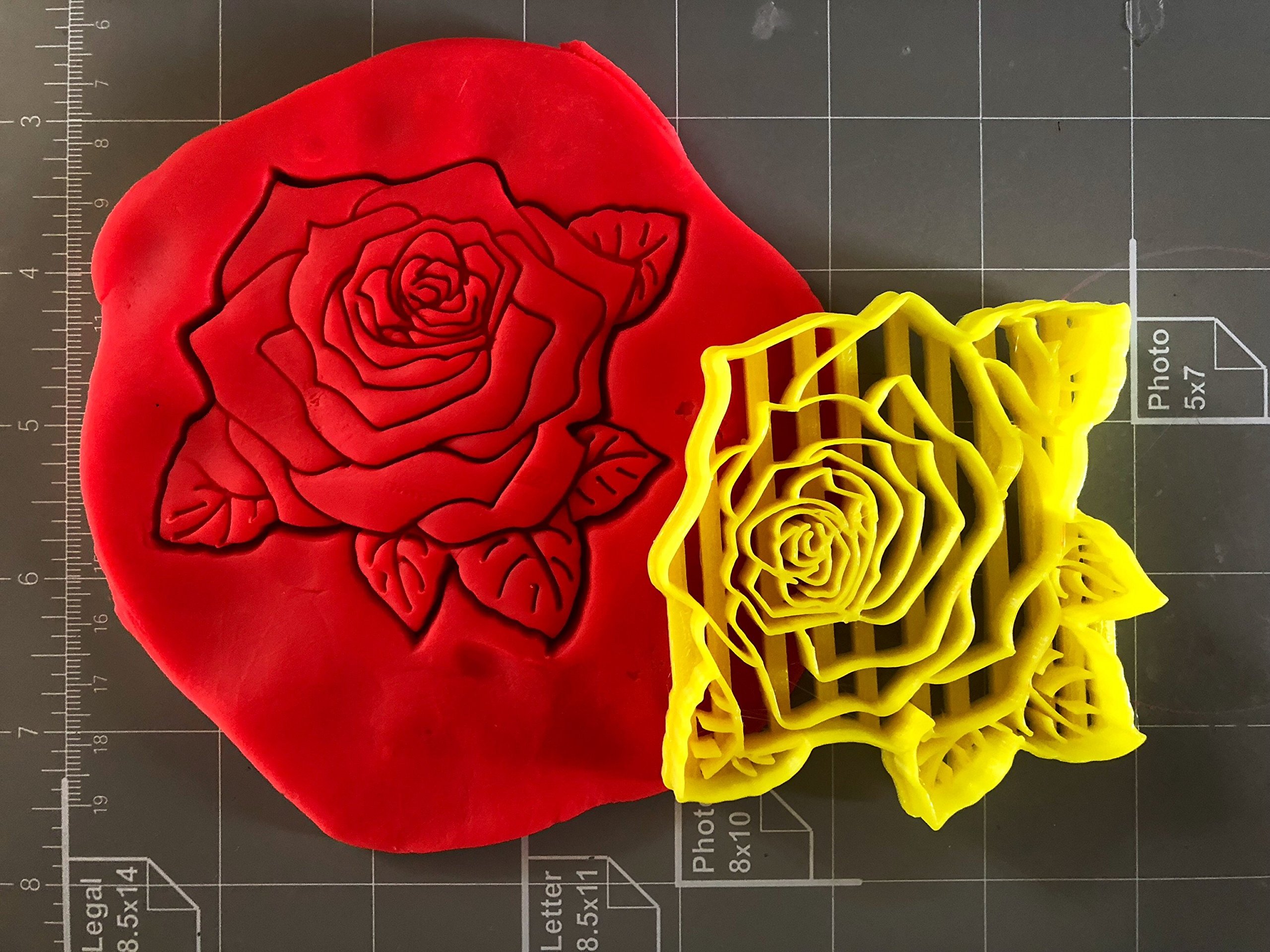 Rose Flower Cookie Cutter - 3 Inch Stainless Steel Baking Tool for DIY Cookies, Cakes, Cupcakes - Perfect for Valentine's Day, Weddings, Birthday Parties & Holiday Baking