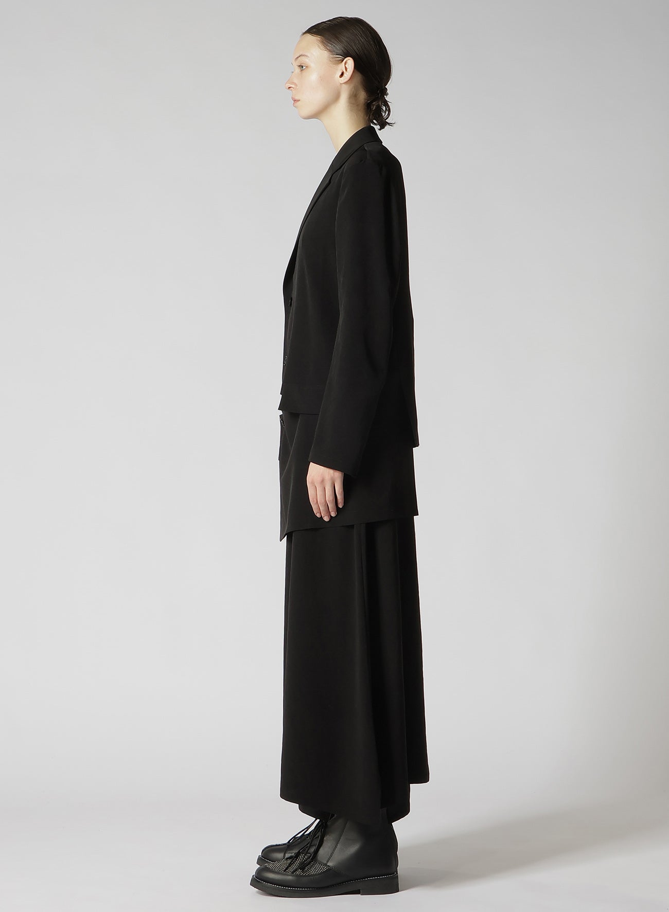 Elegant Asymmetric Crepe de Chine Jacket for Women - Stylish & Lightweight Outerwear for Office, Parties & Evening Events