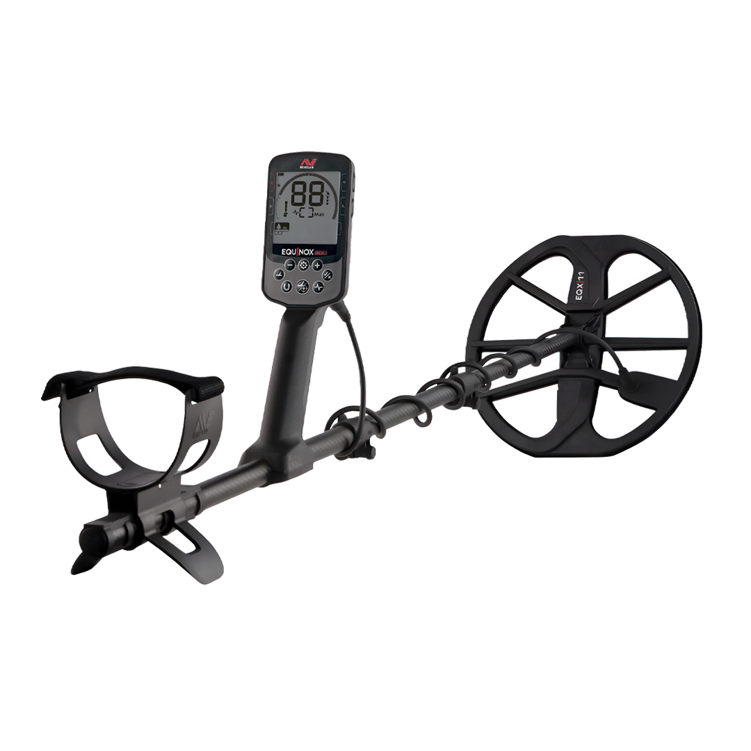 Minelab EQUINOX 900 Professional Waterproof Metal Detector with Multi-IQ Technology for Gold, Coin & Relic Hunting - Perfect for Beach, Park & Outdoor Treasure Hunting Adventures