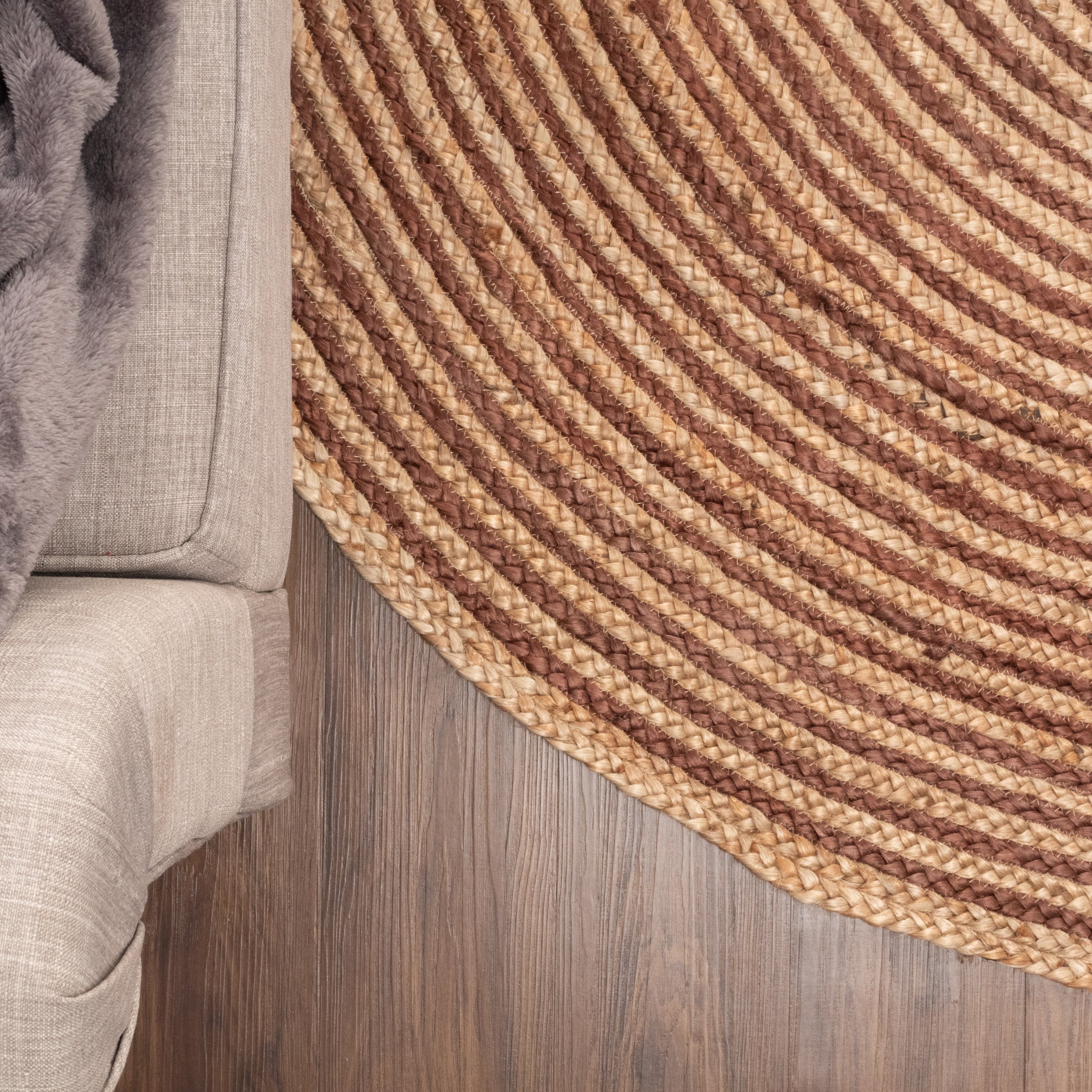 Braided Jute Reversible Handwoven Rug - Natural Fiber Indoor/Outdoor Area Rug for Living Room, Bedroom, Patio & Deck - Eco-Friendly Home Decor