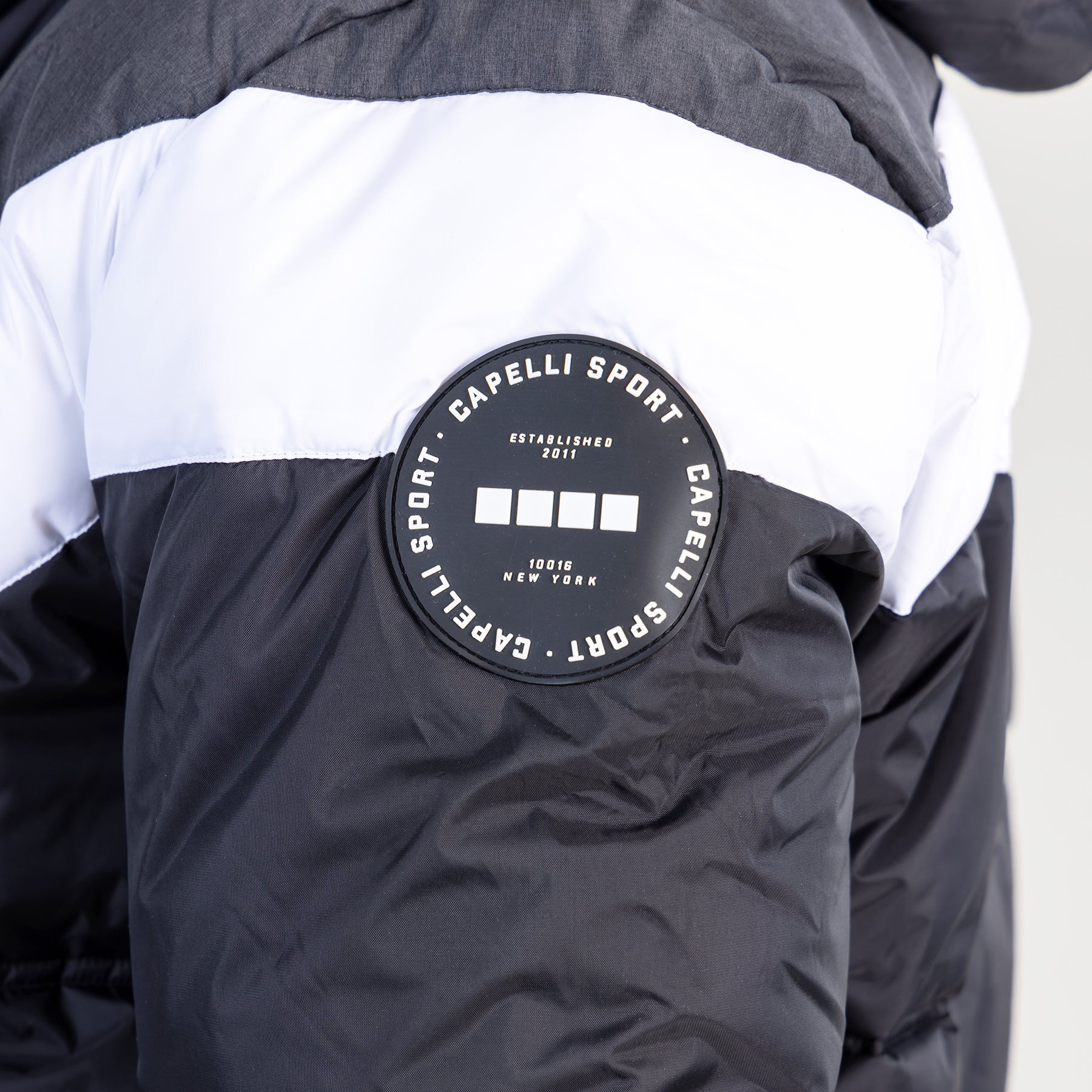 Youth Color Block Winter Jacket - Trendy & Warm Outerwear for Boys & Girls - Perfect for School, Outdoor Activities & Cold Weather