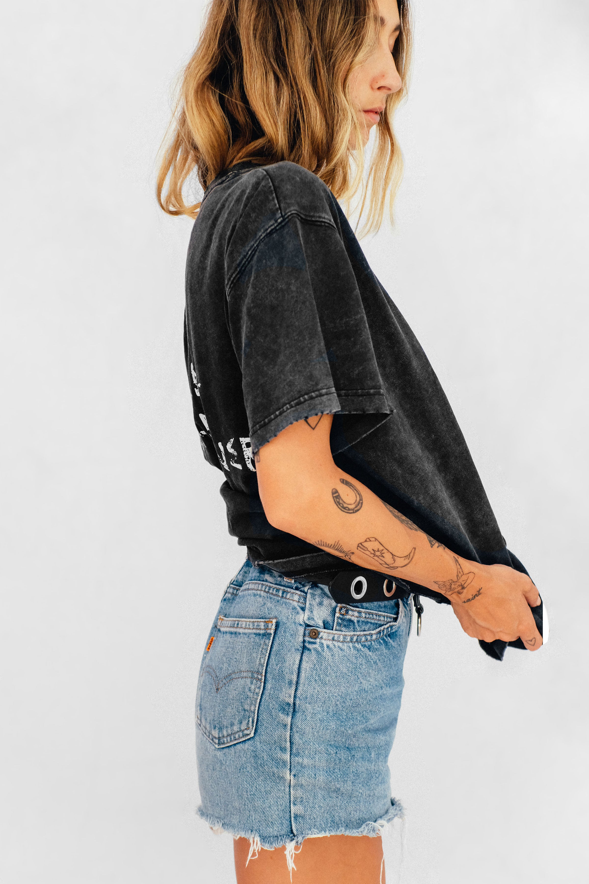 Natural Born Sinner Graphic Tee - Trendy Unisex Cotton T-Shirt for Men & Women | Perfect for Streetwear, Concerts, and Casual Outfits