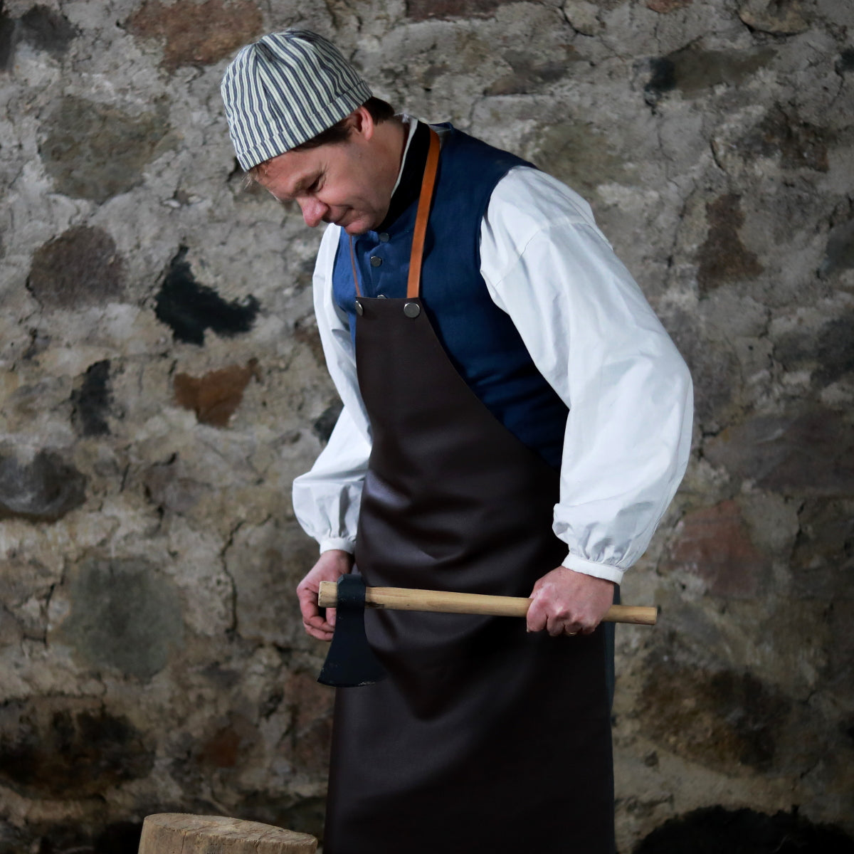 Premium Leather Work Apron for Men & Women - Durable & Adjustable for Chefs, Butchers, Woodworkers & Craftsmen - Perfect for Cooking, BBQ, Grilling & DIY Projects