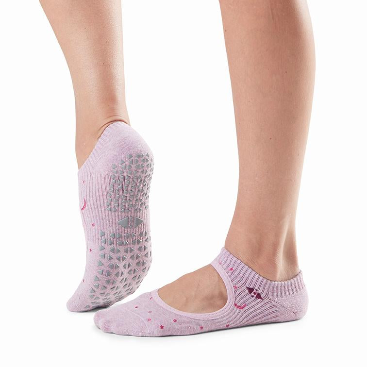 Tavi Noir Chey Grip Socks - Non-Slip Yoga Socks for Women, Pilates, Barre & Workout - Breathable & Comfortable Anti-Skid Socks for Home, Studio & Gym Use