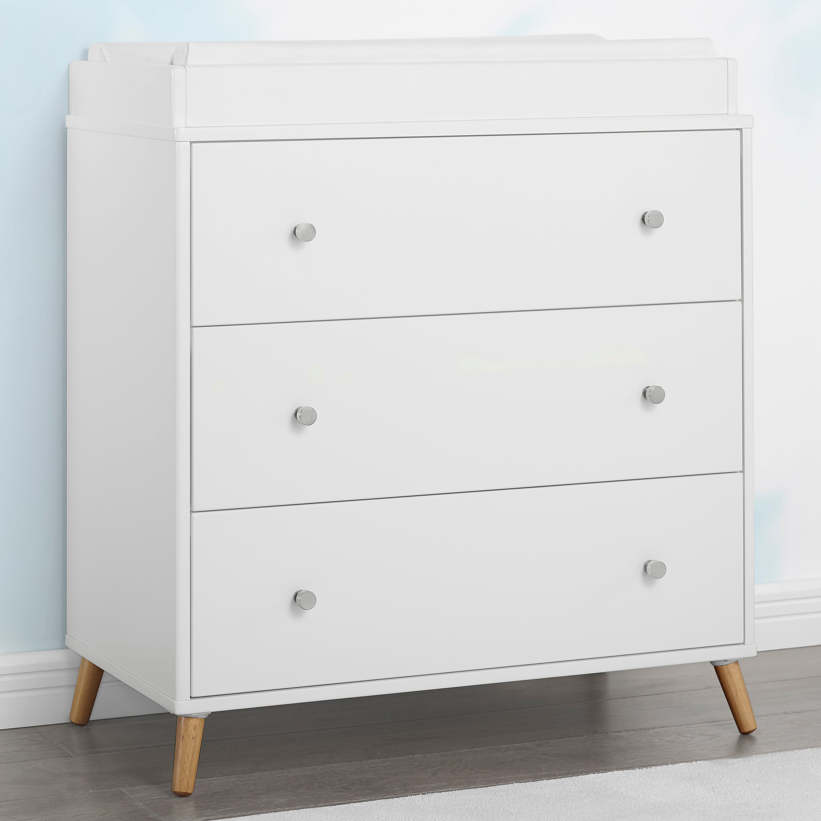 Jordan 3-Drawer Dresser with Interlocking Drawers - Sturdy Bedroom Storage Furniture for Clothes & Accessories | Perfect for Master Bedroom, Guest Room or Dorm Organization