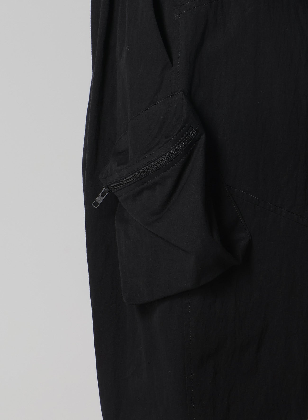 C/NY Gabardine Zip Pocket Pants - Stylish & Comfortable Men's Trousers for Work, Travel & Casual Wear