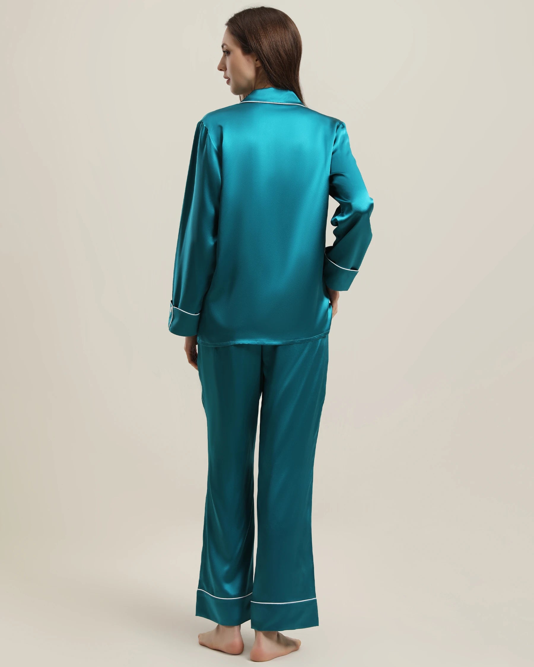 22 Momme Classic Silk Pajamas Set for Women - Luxurious 100% Mulberry Silk Sleepwear - Soft & Breathable Nightwear for Comfortable Sleep & Relaxation at Home