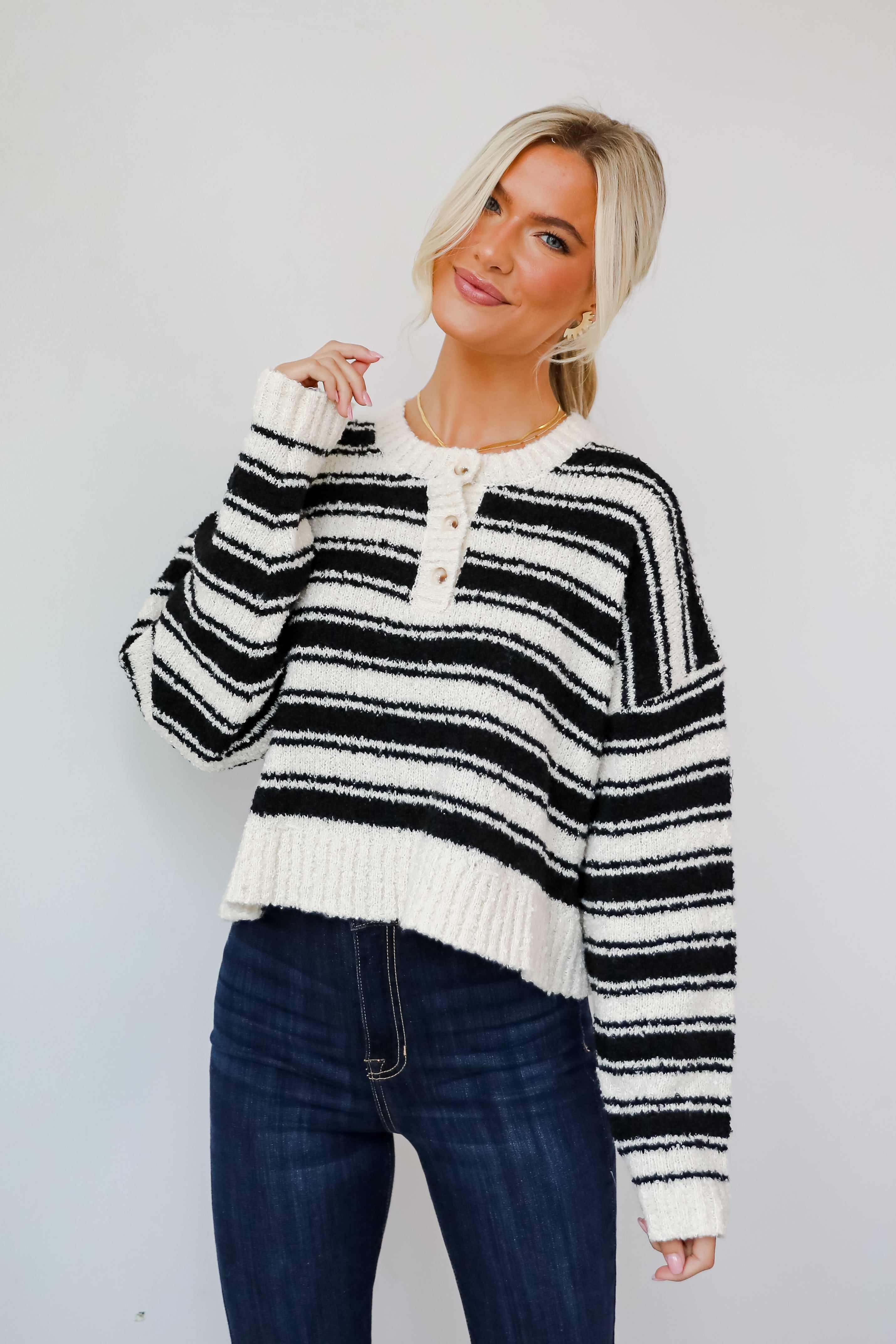 Classic Comfort Black Striped Sweater for Women - Soft & Cozy Pullover - Perfect for Casual Outfits & Winter Layering