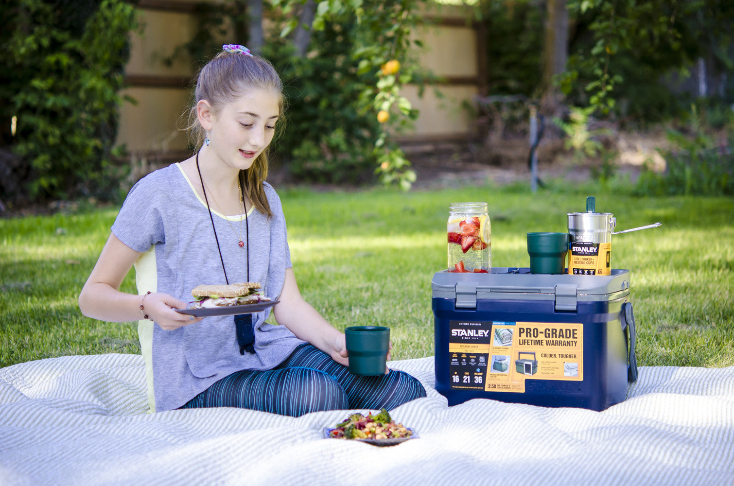 Stanley Adventure Nesting Mug & Bowl 0.47L (16oz) - Insulated Stainless Steel Camping Cookware Set for Hiking, Backpacking & Outdoor Adventures