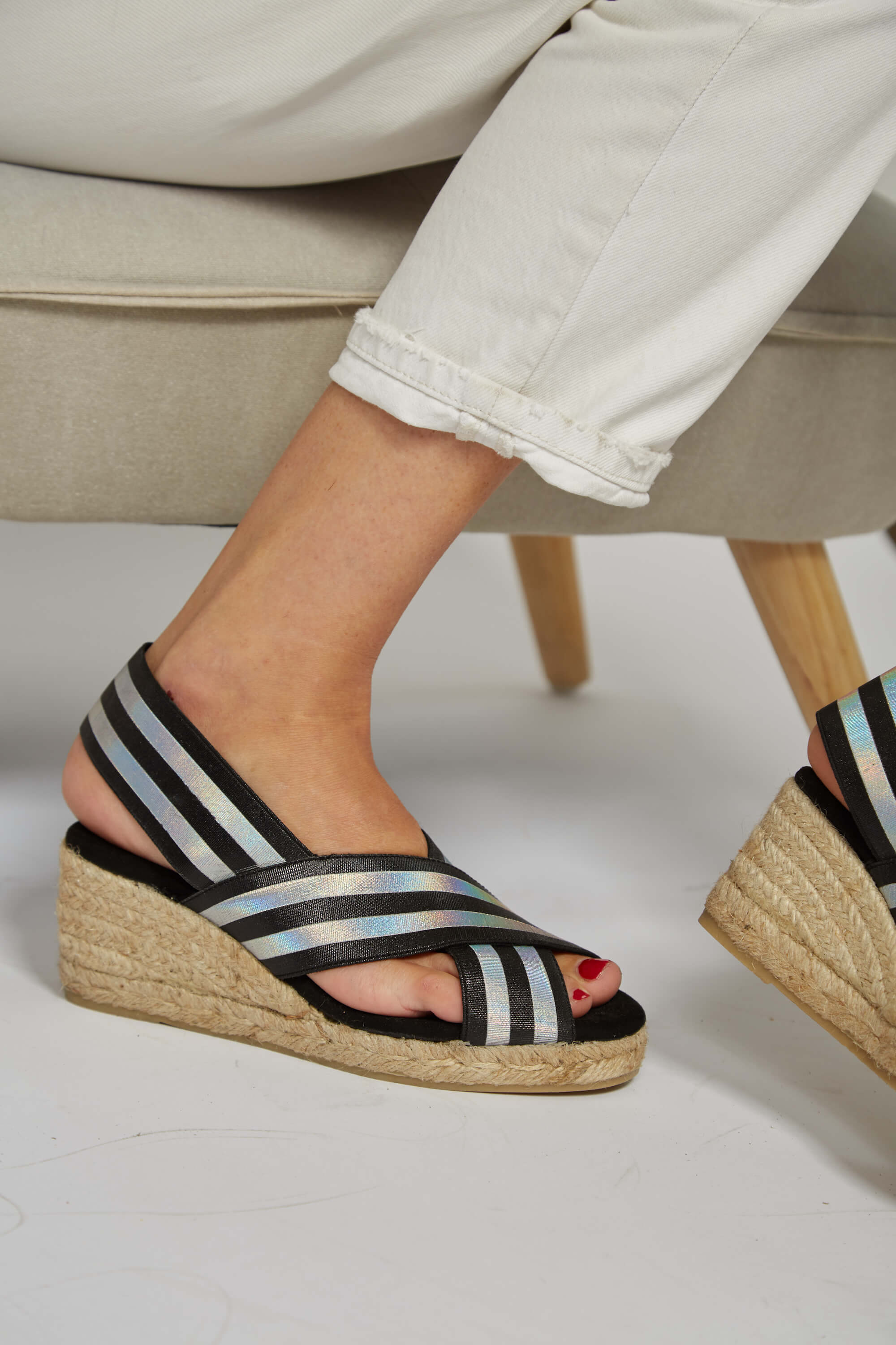 Comfortable Elastic Vegan Jute Wedge Sandals for Women - Metallic Finish | Perfect for Summer Beach, Casual Outings & Boho Fashion