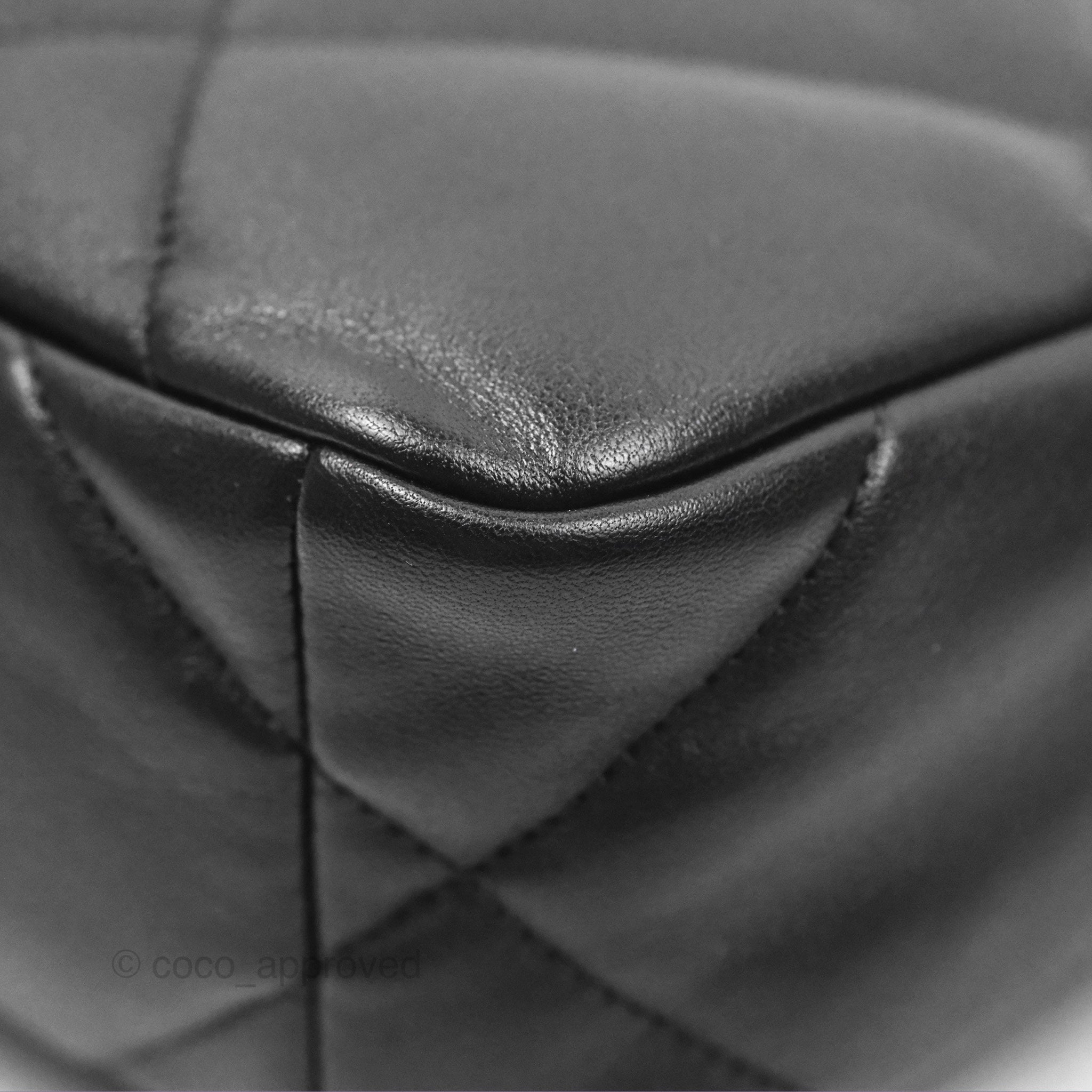 Chanel 19 Small Black Mixed Hardware Flap Bag - Luxury Designer Handbag for Women | Perfect for Everyday Use, Work & Special Occasions