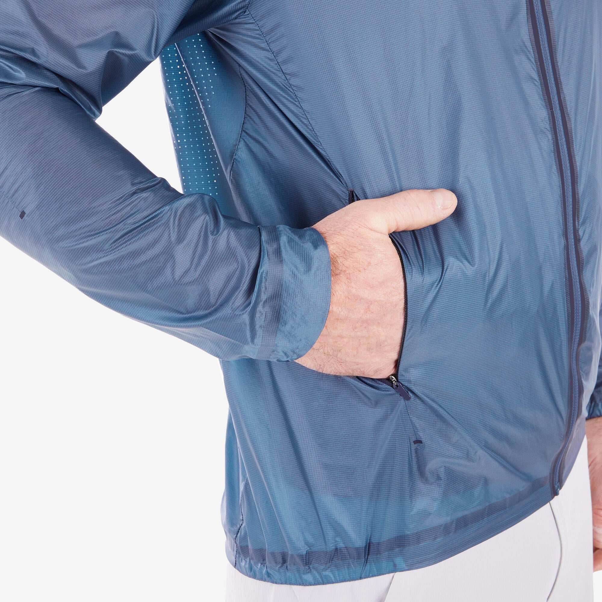 Quechua MH900 Lightweight Windproof Jacket for Men - Outdoor Hiking, Camping & Travel Water-Resistant Windbreaker - Perfect for Running, Cycling & Adventure Activities