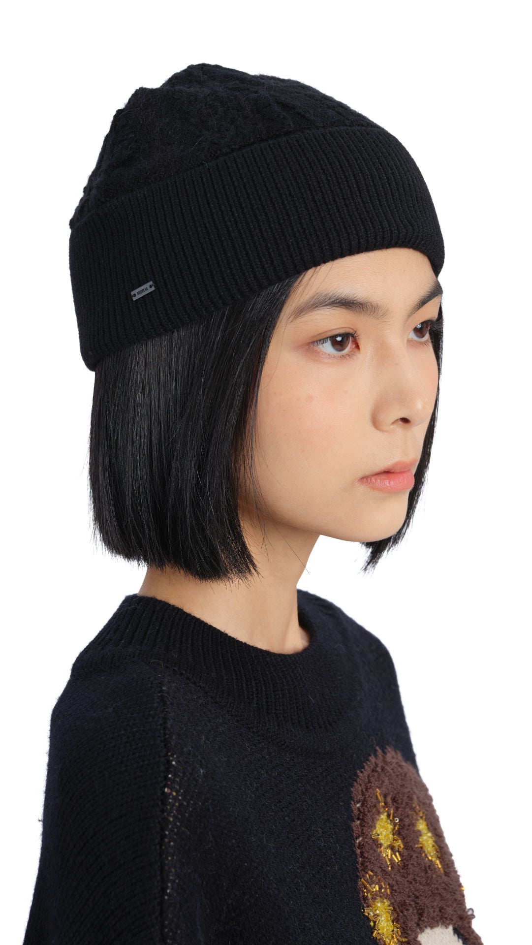Multi Yarn Patterned Knit Beanie - Warm Winter Hat for Men & Women - Trendy Striped Design for Outdoor Activities, Skiing & Snowboarding