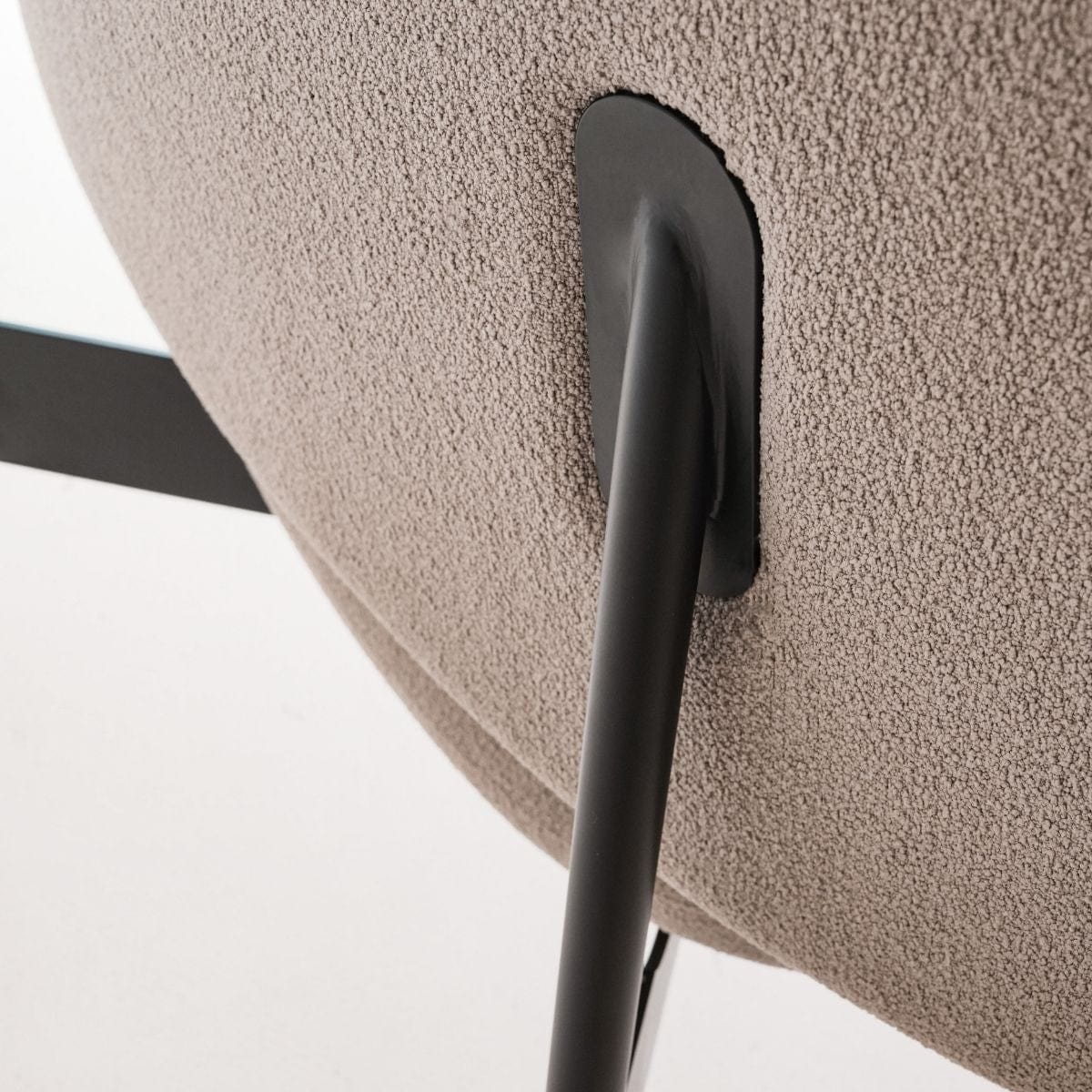 ELCHE OCCASIONAL CHAIR - Modern Accent Chair for Living Room, Bedroom & Office - Perfect for Reading Nook, Lounge Area or Guest Seating