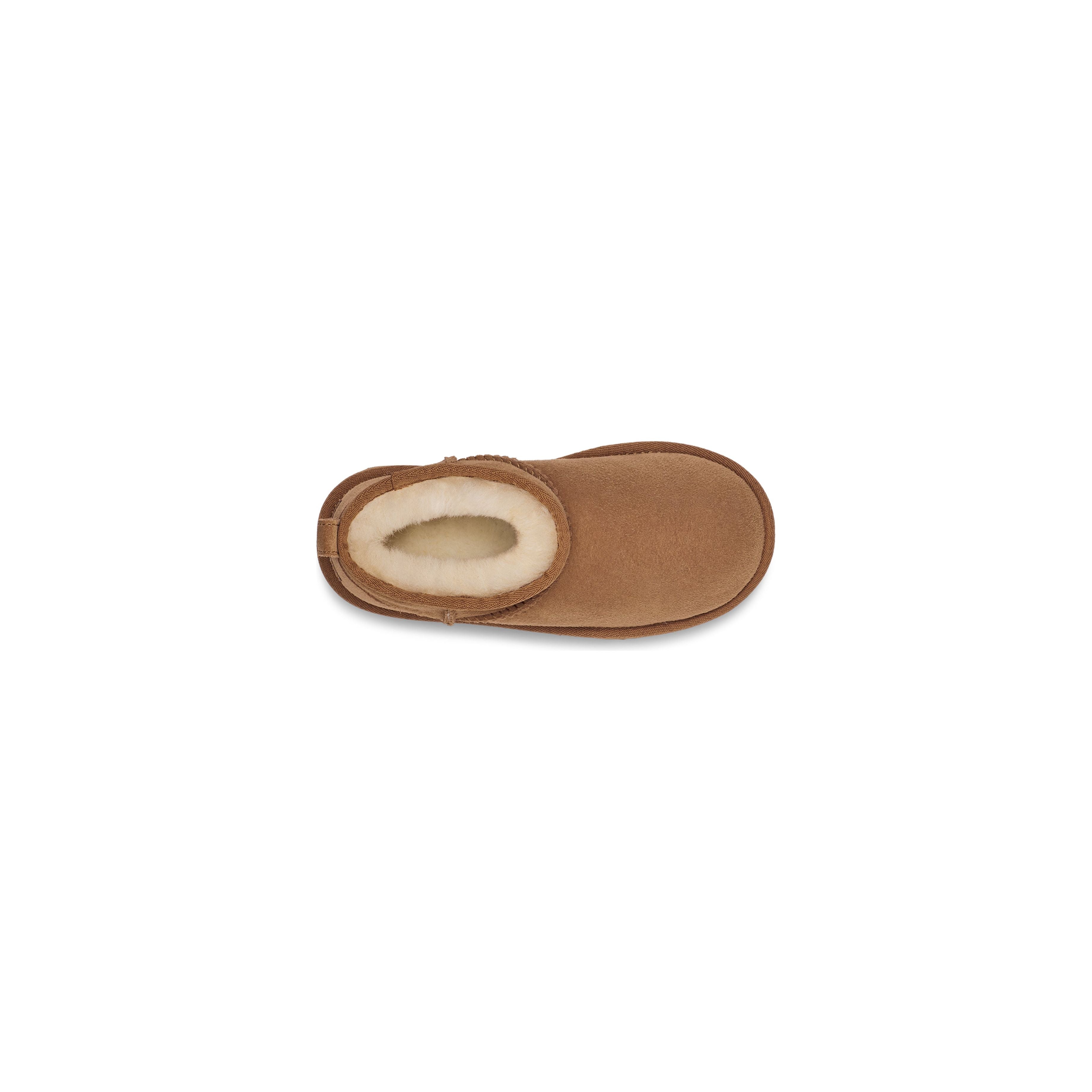 UGG Kid's Classic Ultra Mini Boots in Chestnut - Warm & Comfortable Winter Boots for Girls & Boys - Perfect for School, Snow & Outdoor Play