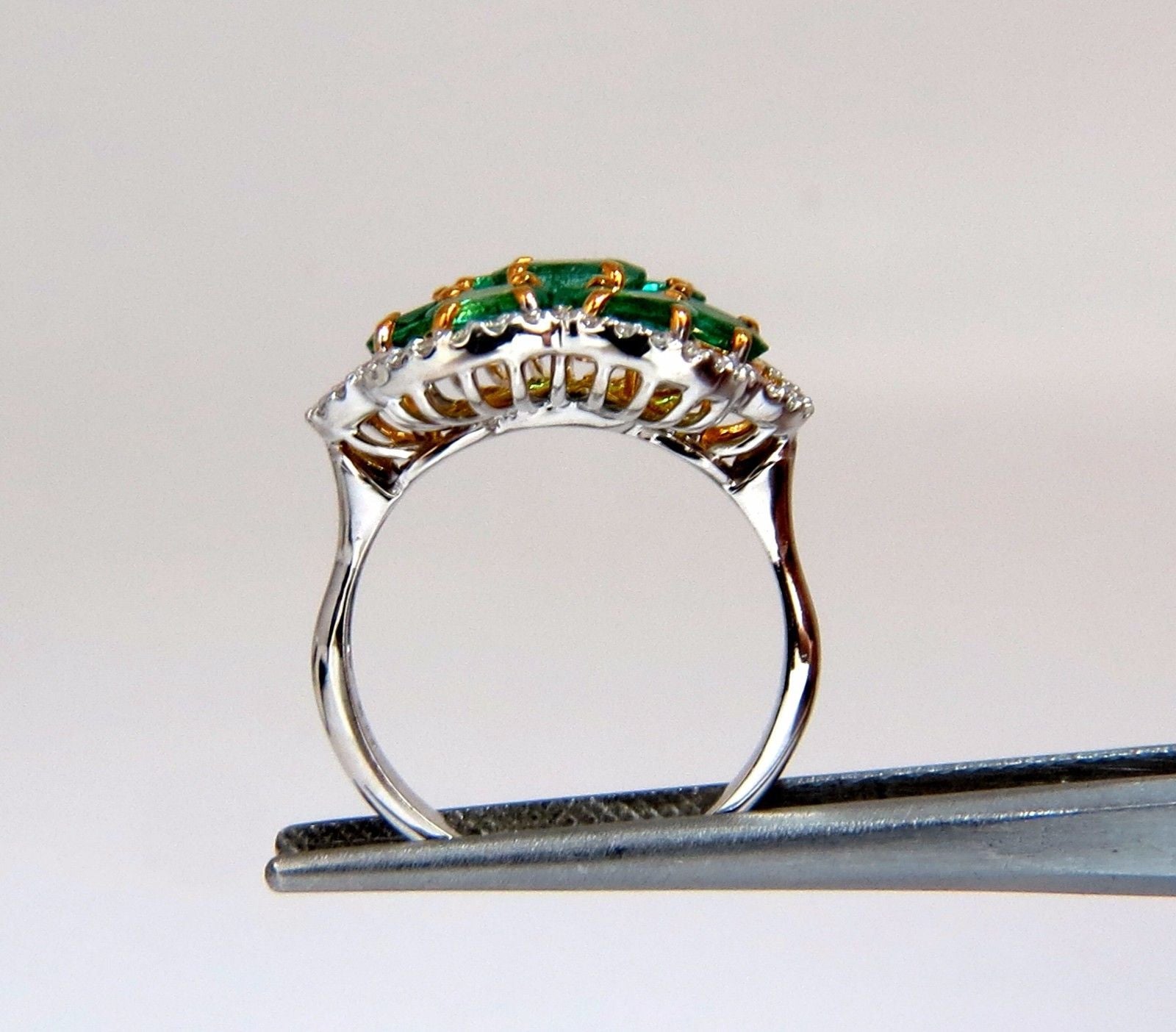 3.02 Carat Natural Oval Emerald Diamond Cocktail Ring in 14K Gold (G/VS) - Perfect for Evening Parties, Weddings & Special Occasions