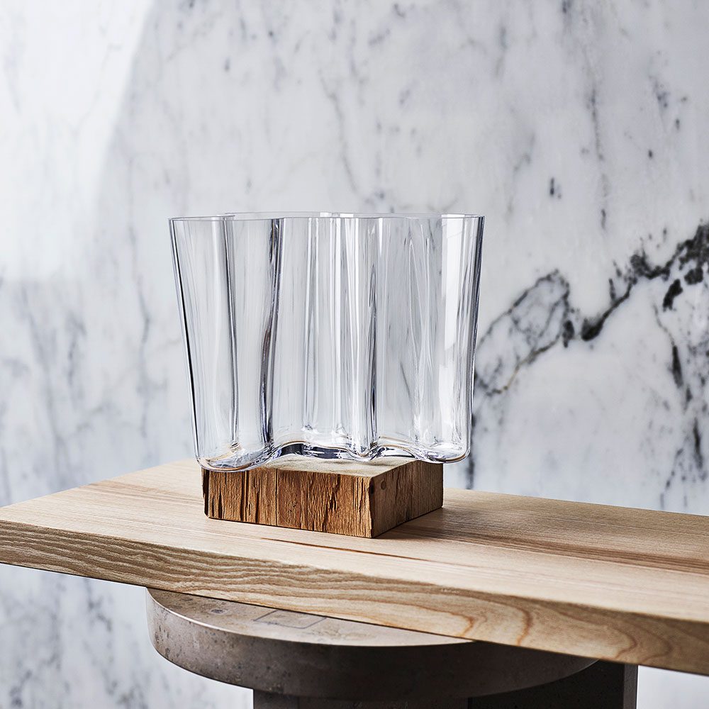 IITTALA Alvar Aalto Vase 16cm Clear Glass - Modern Scandinavian Home Decor for Living Room, Dining Table & Wedding Centerpiece
