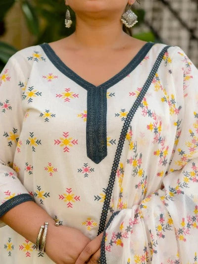 Plus Size White Cotton Jaipuri Print Ready-Made Salwar Suit for Women – UK Next Day Delivery | Traditional Indian Outfit for Festivals, Weddings & Special Occasions