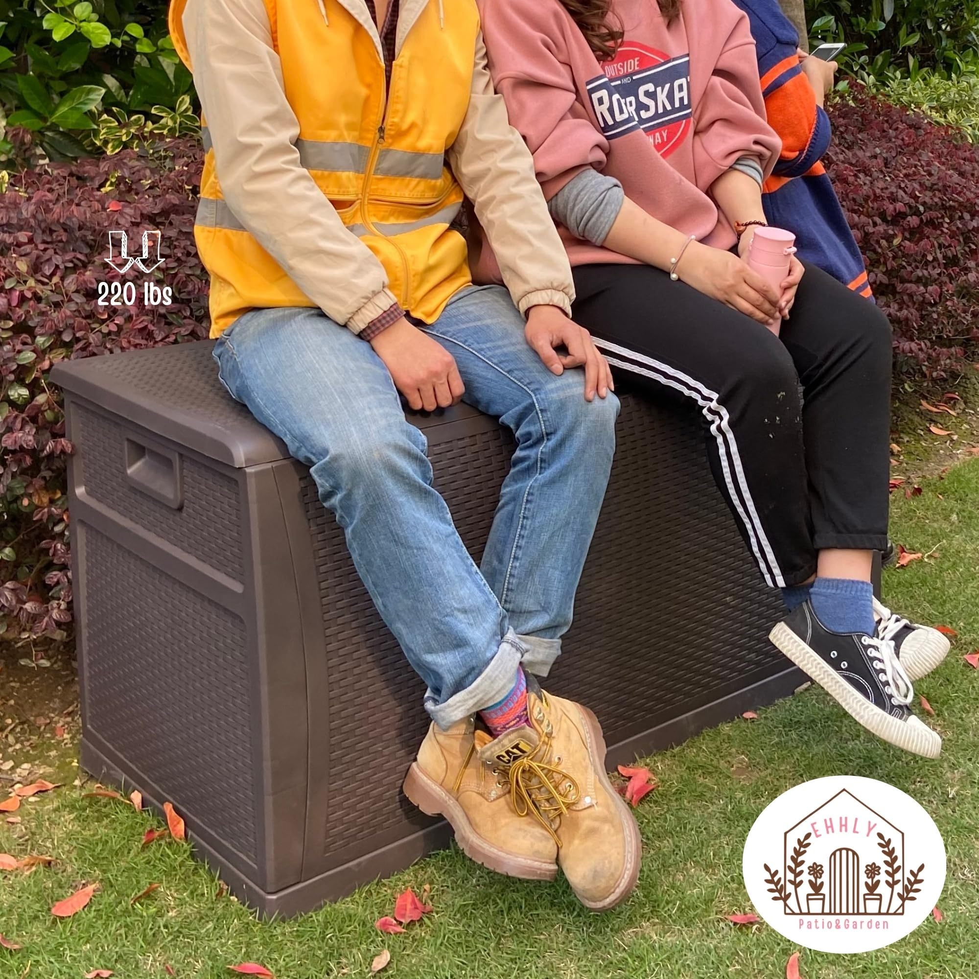 121 Gallon Outdoor Storage Box - Large Lockable Waterproof Deck Box for Patio Cushions, Garden Hoses & Pool Accessories - Durable Resin Rattan Plastic Design - Perfect for Backyard, Deck & Poolside Storage (Brown)