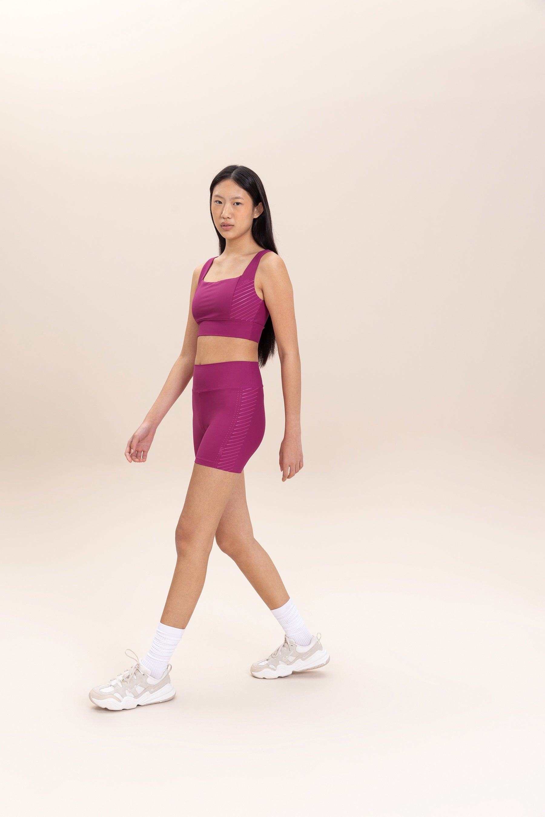 Hydefit® Adaptiv Sports Bra - High Support Workout Bra for Women, Yoga, Running & Gym - Moisture Wicking & Breathable Activewear