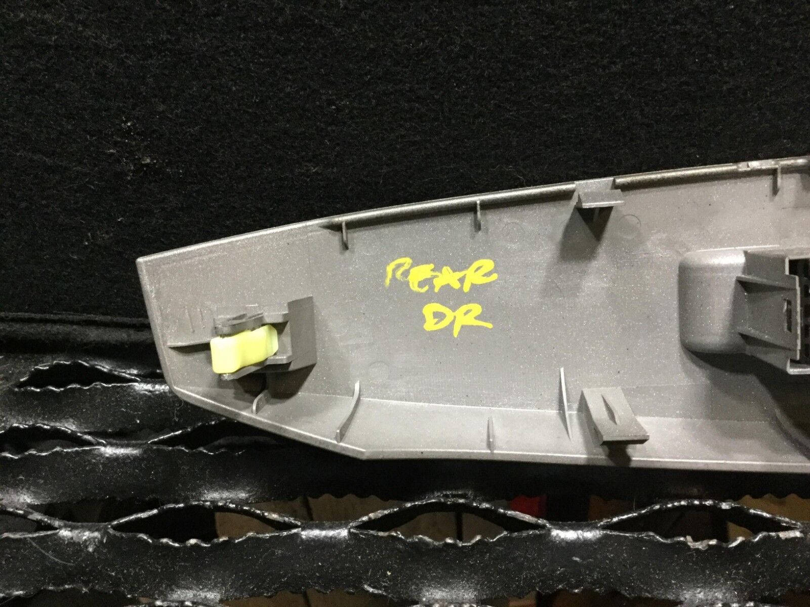 Original Toyota Prius Rear Left Driver Side Door Window Switch OEM 2004-2009 - Perfect for Window Control Replacement & Car Maintenance