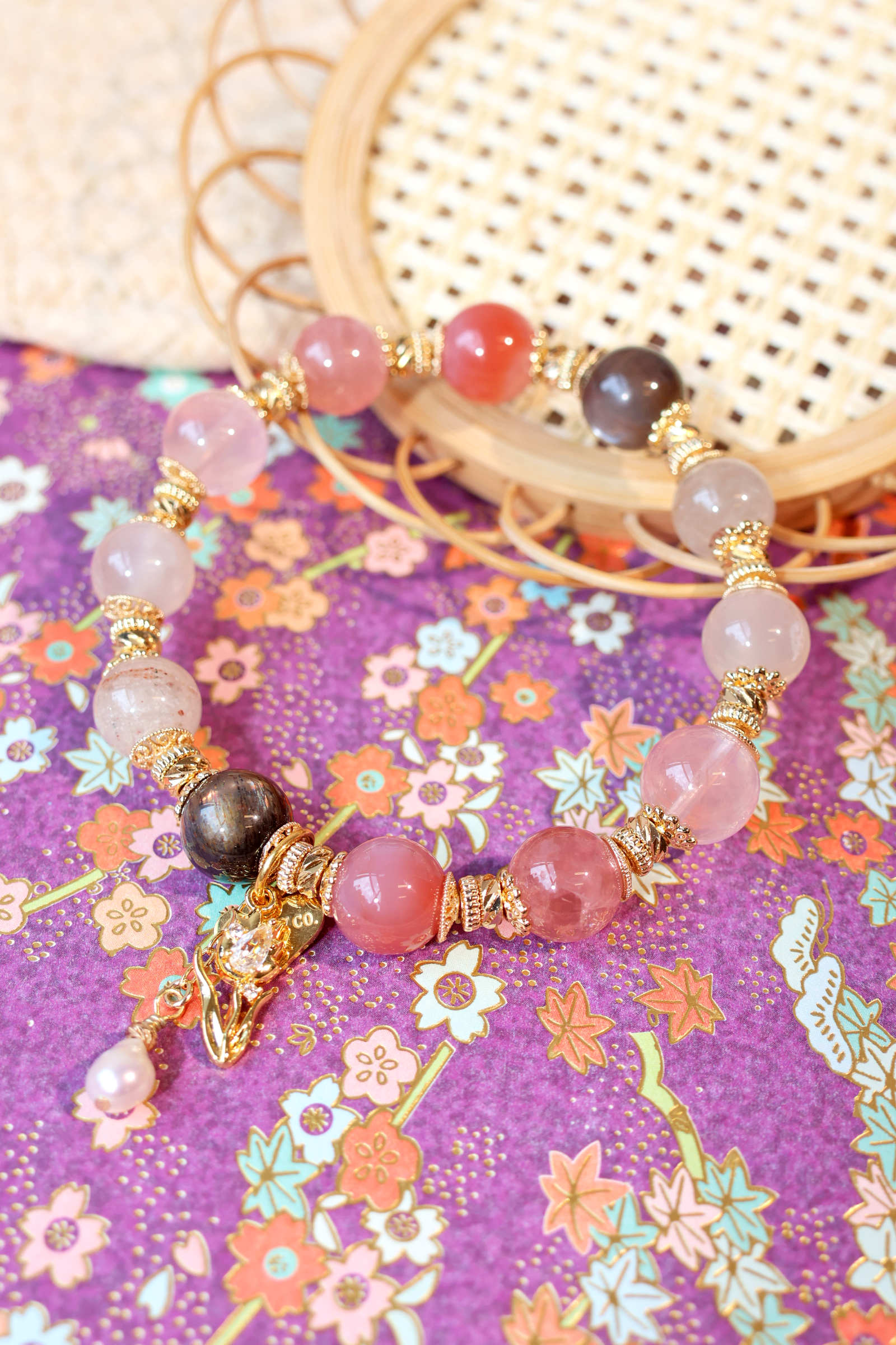 Elegant Japanese Kimono Bracelet #08 - Handmade Beaded Wrist Jewelry for Women, Perfect for Festivals, Weddings & Cultural Events