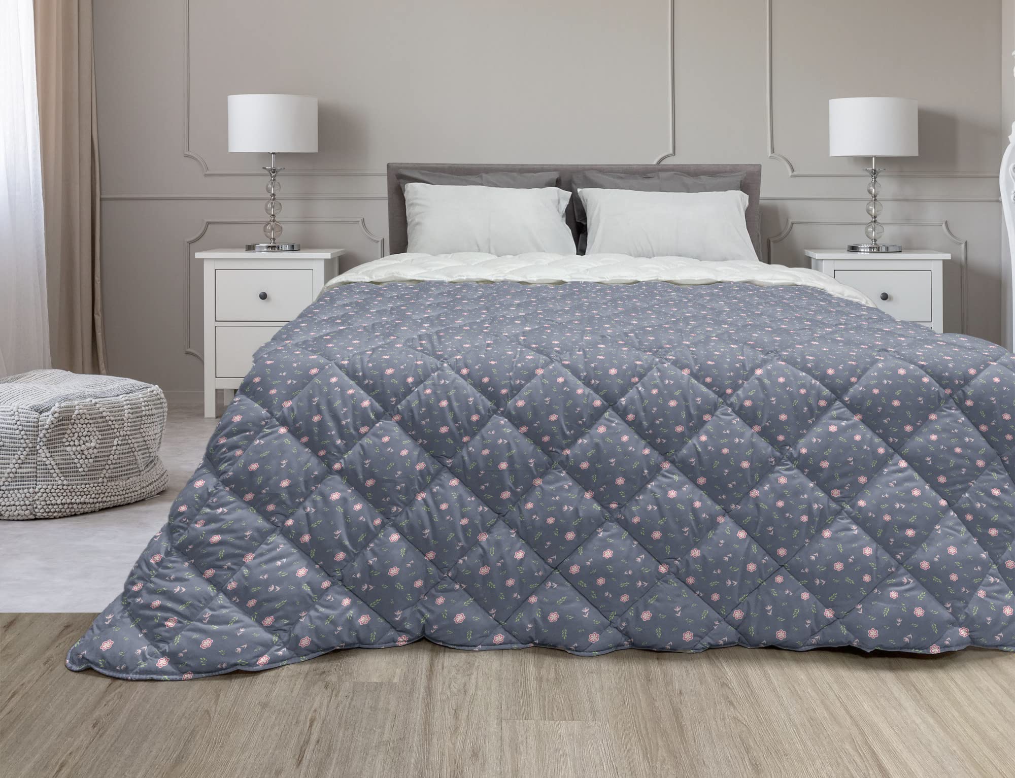 Ambesonne Pink and Grey Down Alternative Comforter - Natural Floral Pattern Microfiber All-Season Quilt, Full Size in Pale Purple & Rose | Soft Bedding for Cozy Nights, Guest Rooms & Dorm Decor