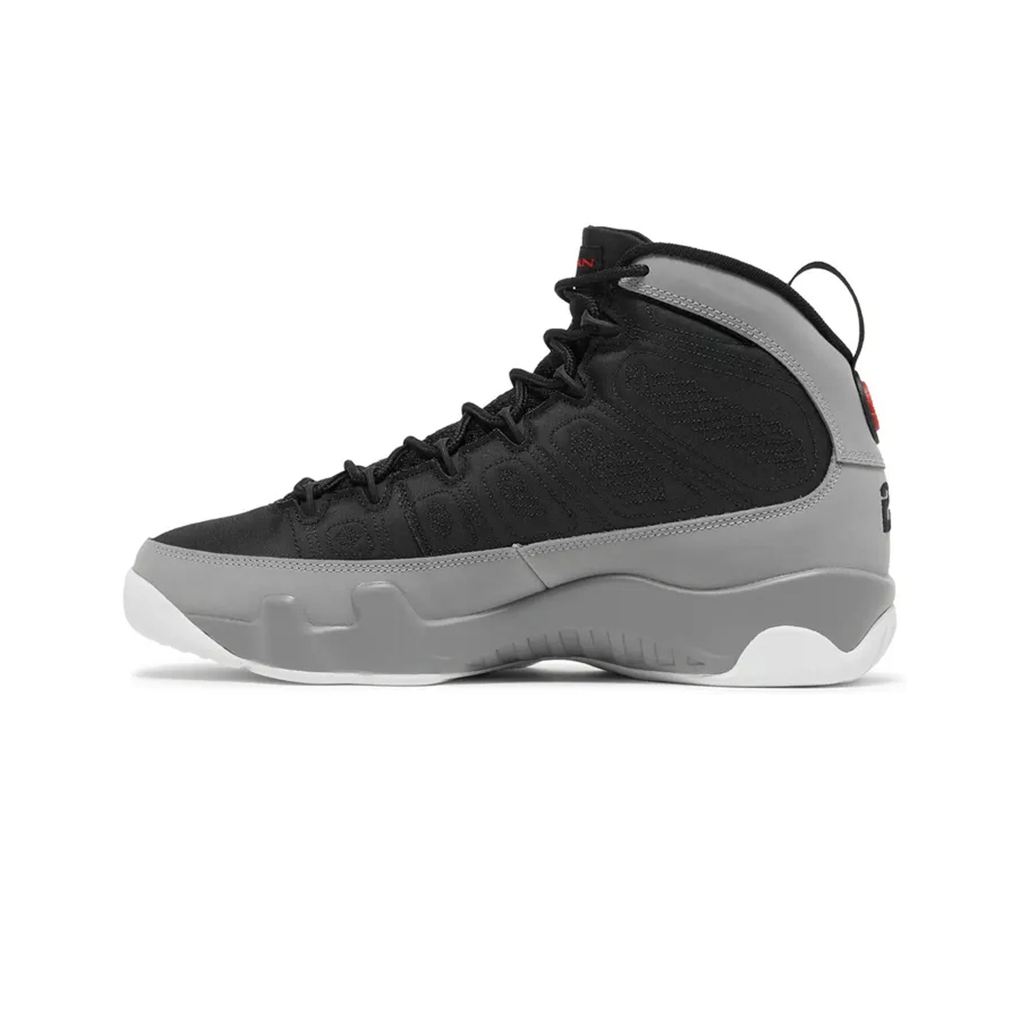 Air Jordan 9 Retro 'Particle Grey' Basketball Shoes (2022) - Men's High-Top Sneakers for Casual Wear & Street Style