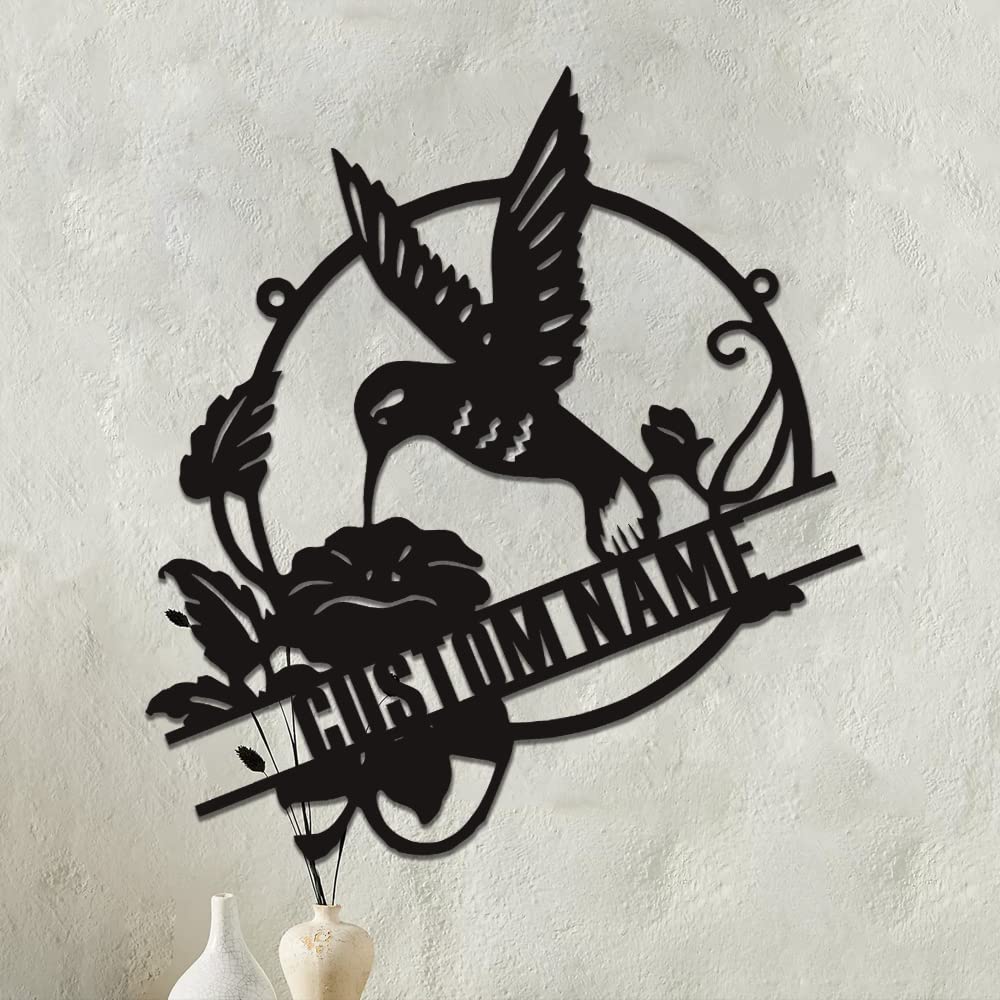 Personalized Metal Hummingbird Sign - Custom Family Name Plaque for Wedding, Anniversary & Home Decor - Durable Outdoor Front Door Sign - Perfect Housewarming Gift for Couples & Families
