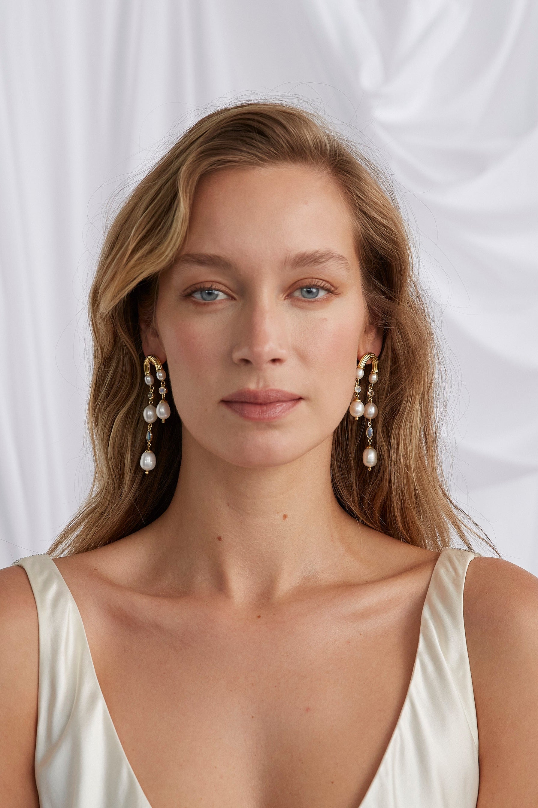 Florence Gold Earrings for Women - 14K Solid Gold Hoop Earrings, Minimalist Dainty Jewelry Gift for Her - Perfect for Everyday Wear, Parties & Special Occasions