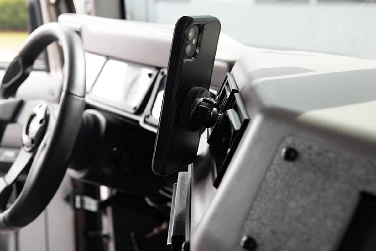 Course Motorsports DirectFit Automatic Gripping Wireless Charger & Phone Mount for Hummer H1 (1992-2004) - Black Car Phone Holder for Safe Driving & Hands-Free Navigation