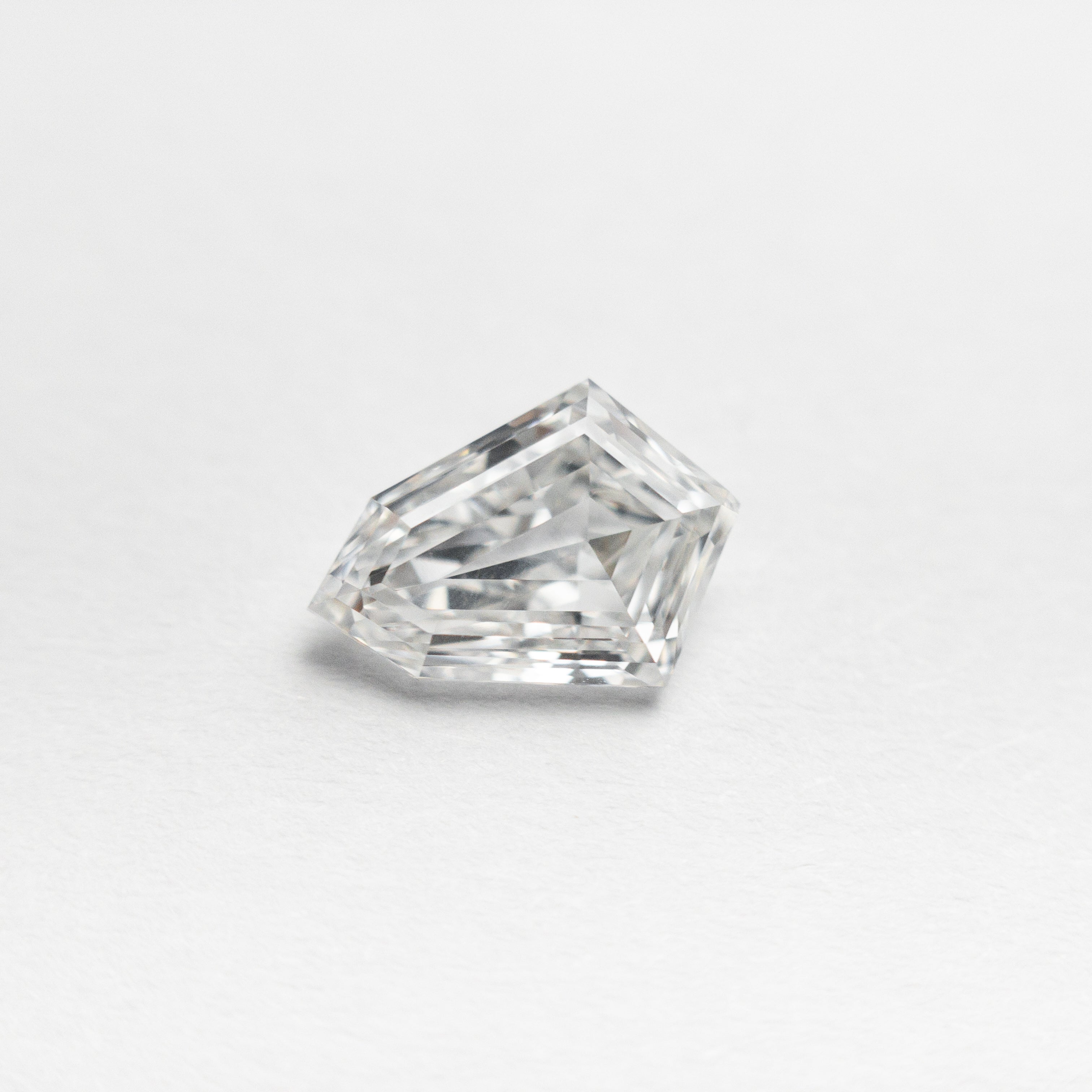 0.79ct Kite Step Cut Diamond (7.96x5.67x2.65mm) - VS2 Clarity, F Color - Elegant Engagement Ring Center Stone for Unique Jewelry Designs