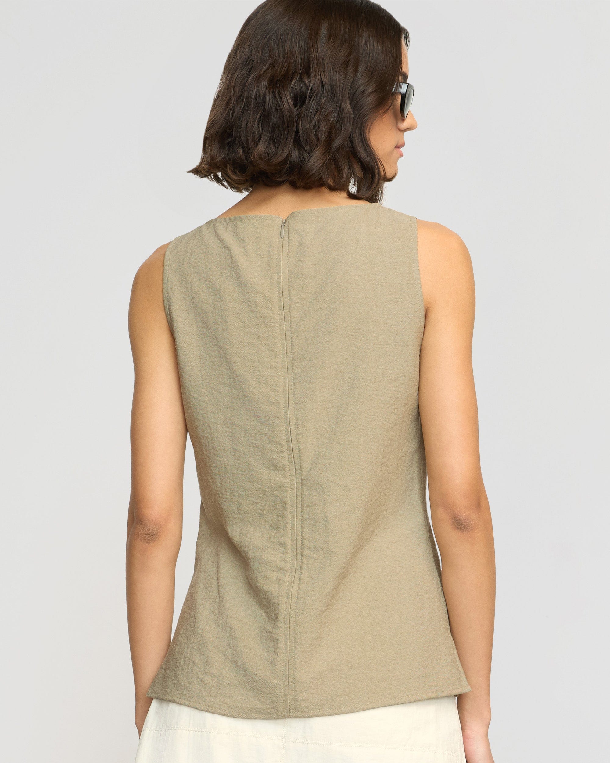 Jeannie Split Hem Sleeveless Blouse for Women - Trendy Summer Tops for Casual Outings & Office Wear