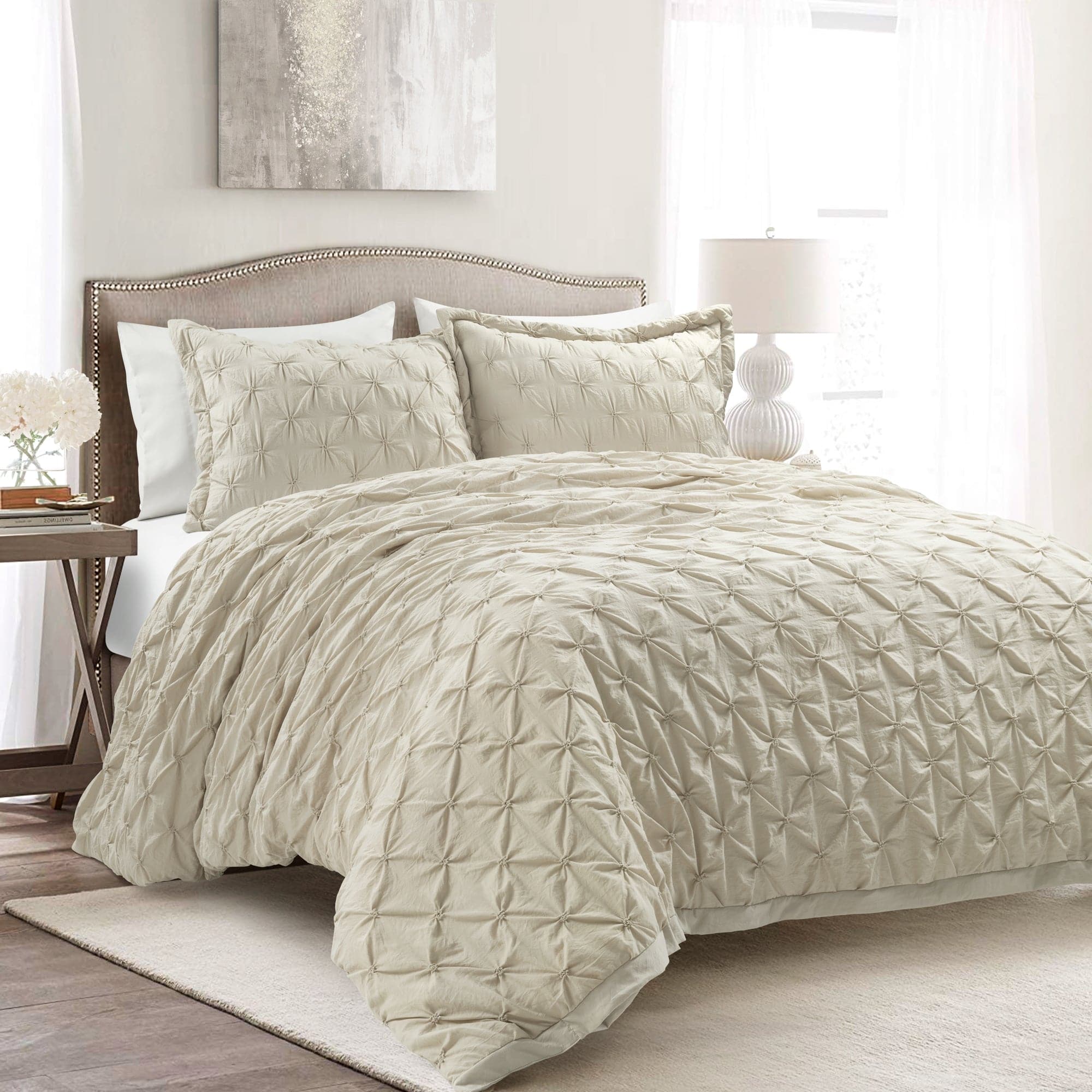 Ravello Pintuck 3-Piece Duvet Cover Set - Soft Luxury Bedding for Master & Guest Bedrooms - Perfect for Modern & Traditional Home Decor