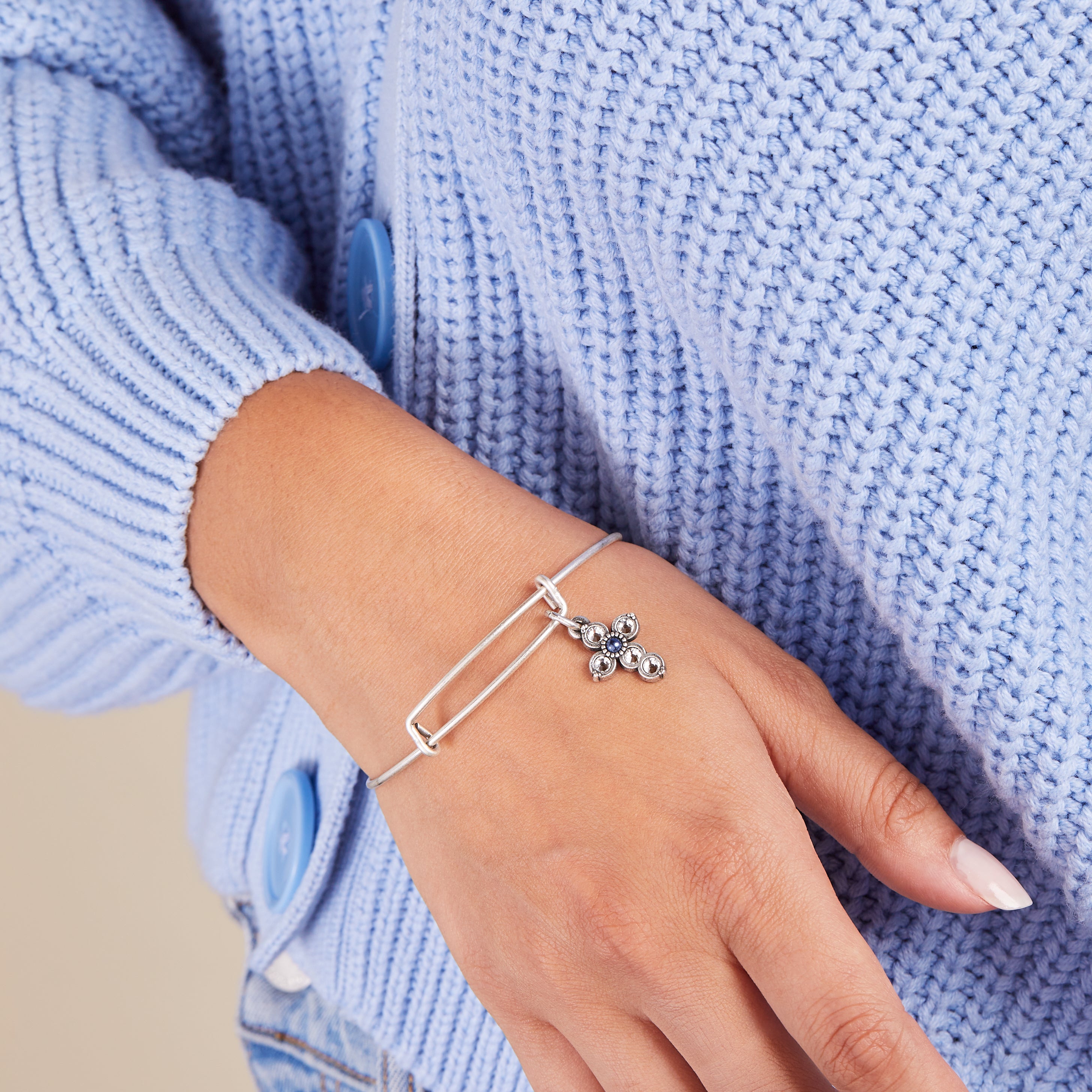 Elegant Cross Charm Pearl Bangle Bracelet for Women - Perfect for Church, Weddings & Special Occasions